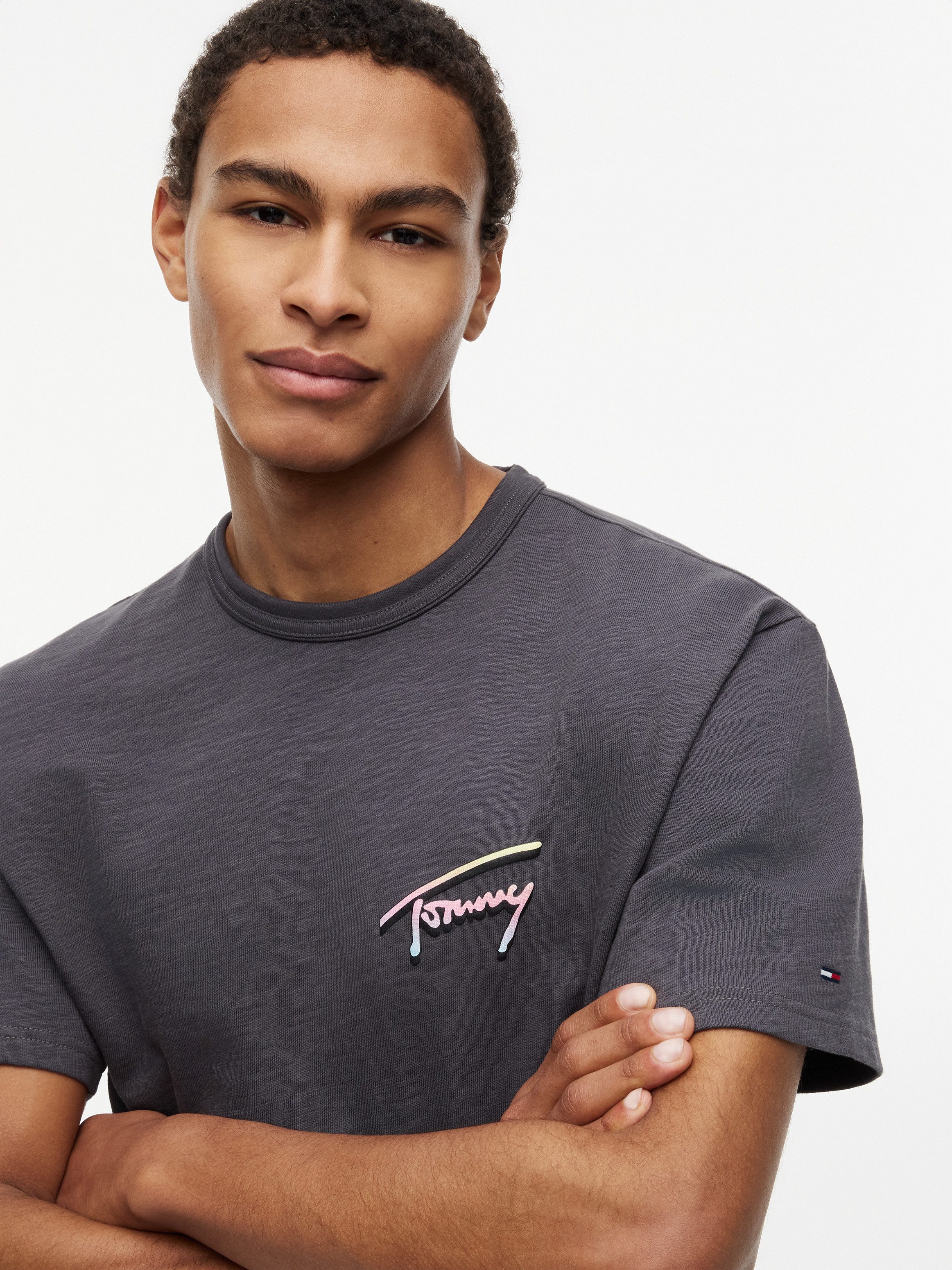 Tommy Jeans T-Shirt TJM RELAXED NOVELTY relaxed Fit mit strukturierter Rückengrafik