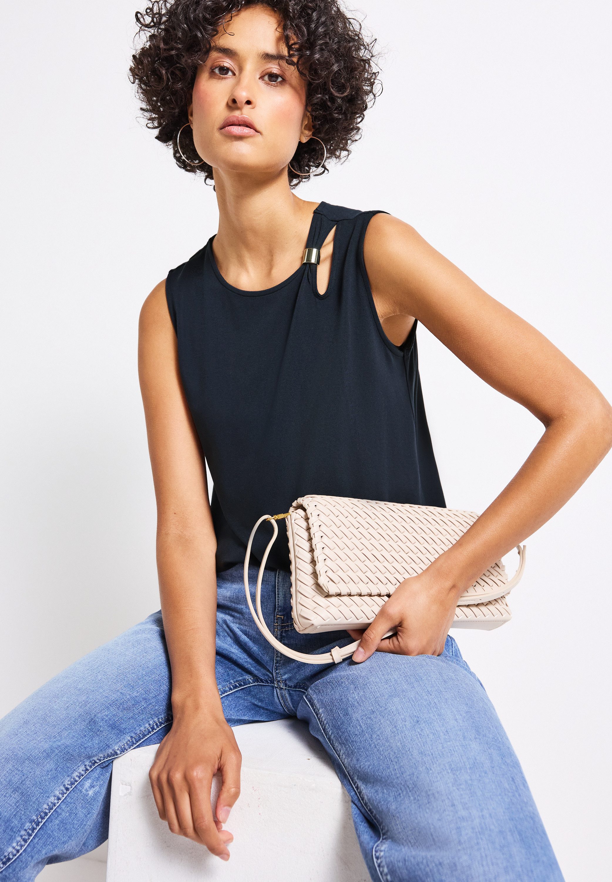 STREET ONE Shirttop mit Cut-Out günstig online kaufen