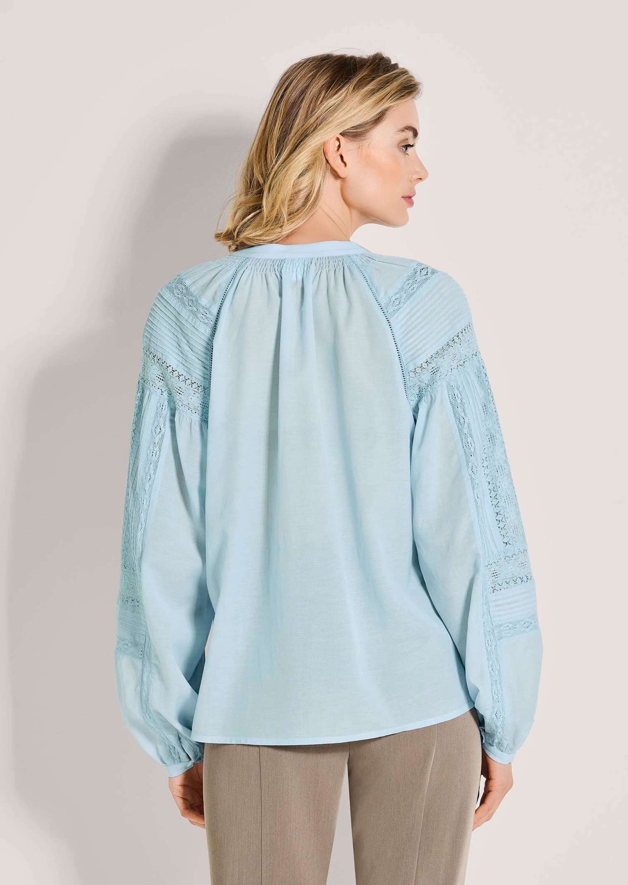MADELEINE Hemdbluse Sommertunika mit Spitzendetails Baumwollbluse mit Rundhals mit V-Schlitz, Knopfleiste und Langarm