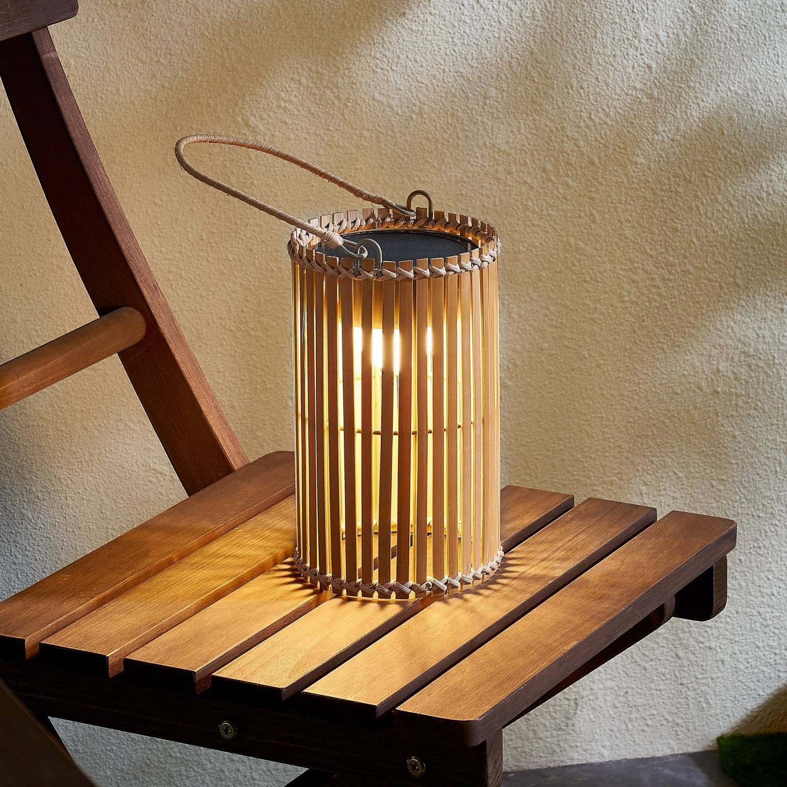 Lindby Außen-Tischleuchte Amaria, LED warmweiß IP44, 1 x 2,6 W LED, warmweiß