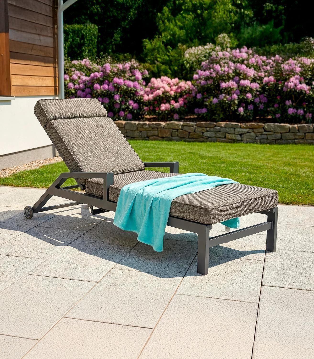 Outdoor Gartenliege AVENA, Anthrazit, Braun, Aluminium, Textilen, Webstoff, mit Auflage, Kopfteil verstellbar, B 65,5 x H 50 x T 190 cm