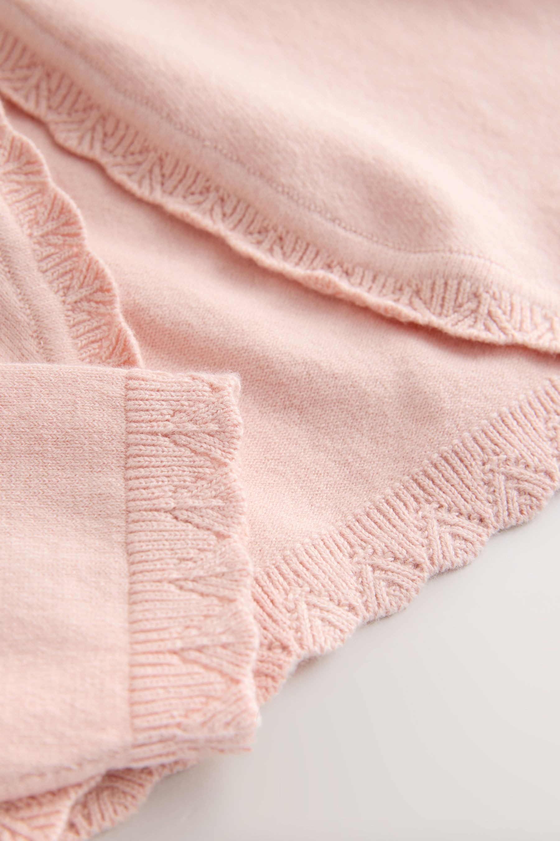 Next Strickjacke Kurze Strickjacke für besondere Anlässe (1-tlg)