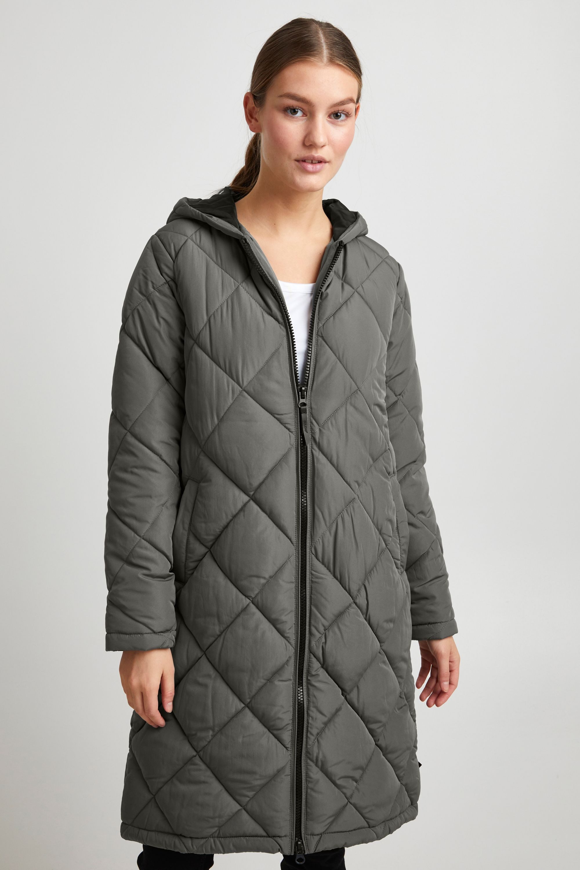 OXMO Steppmantel OXStanca Moderner Steppmantel mit günstig online kaufen