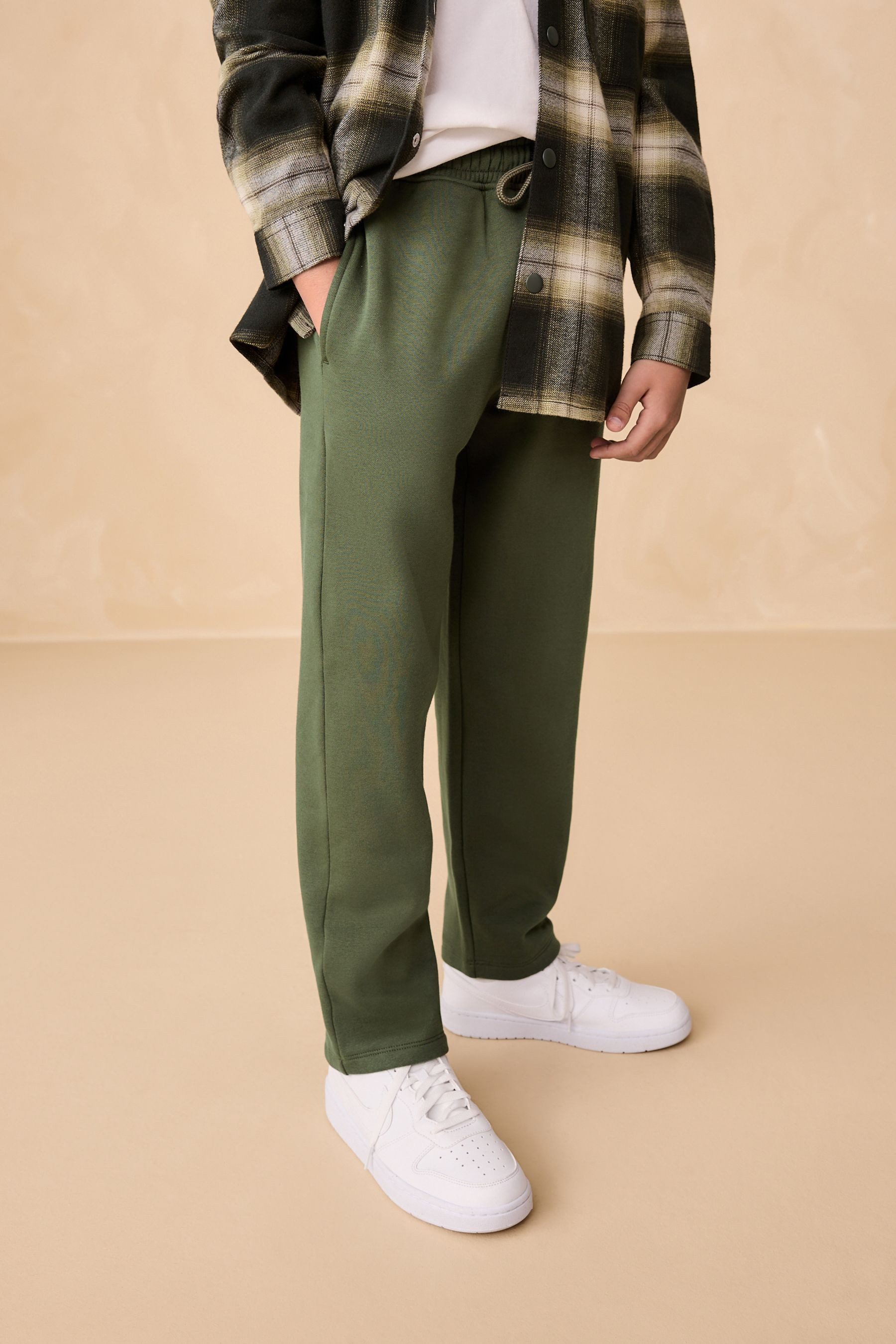 Next Jogginghose Regular Fit Jogginghose ohne Bündchen (1-tlg)