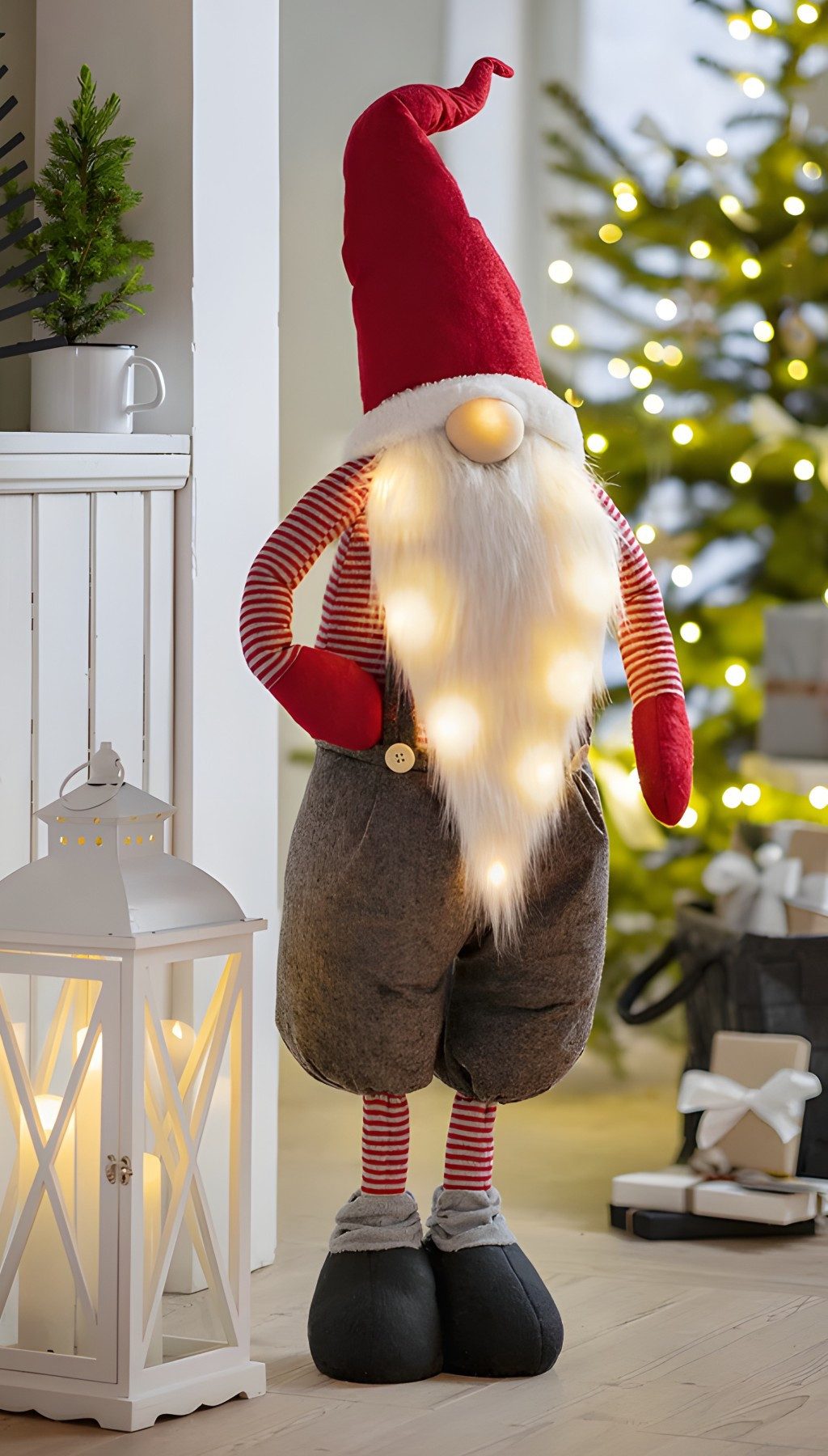 Dekoleidenschaft LED-Dekofigur Wichtel "Zipfelmütze" mit Beleuchtung, 148 c günstig online kaufen