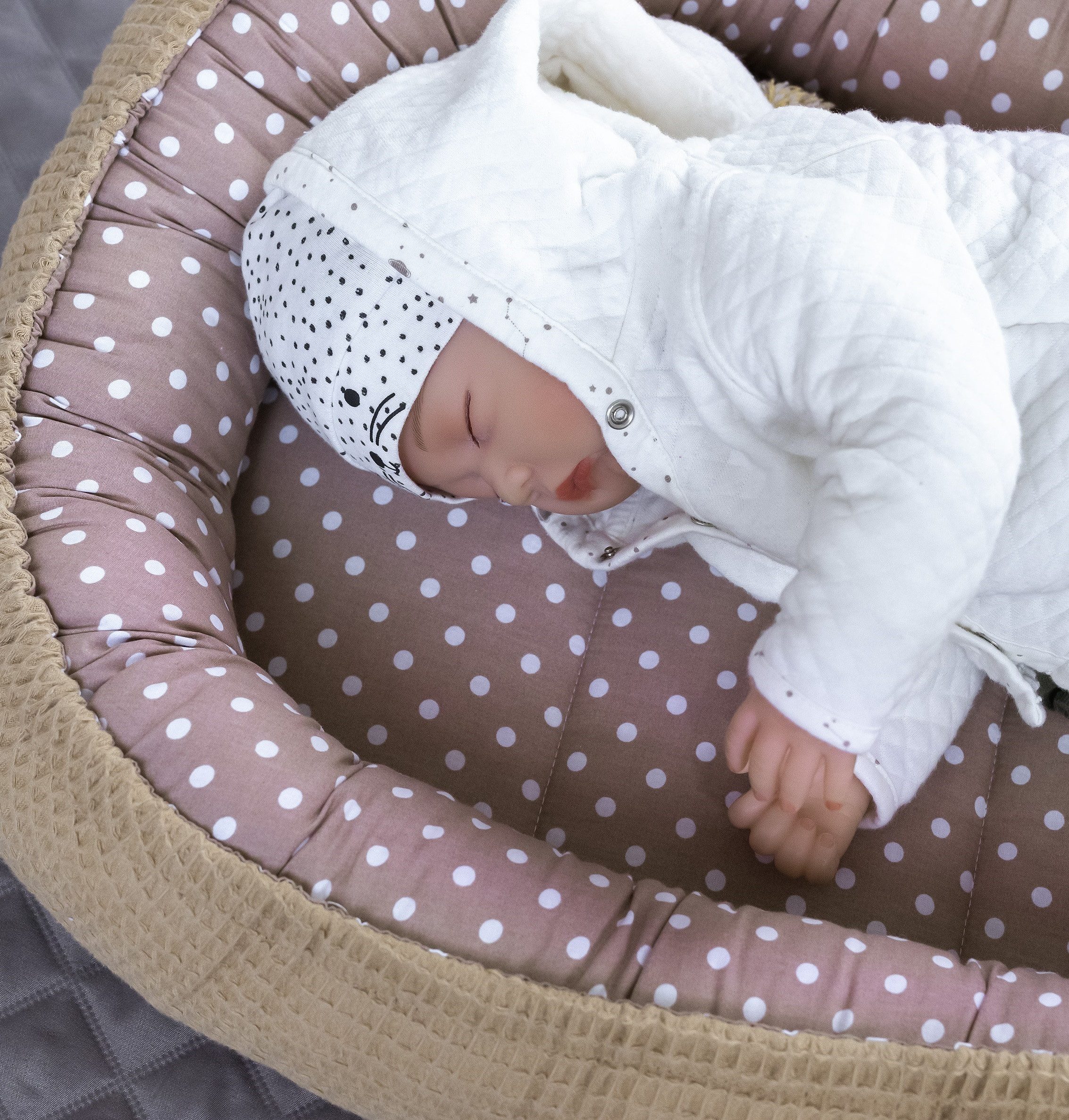 Bettnestchen Taupe WAFFELPIQUE/ Braun PUNKTE Babynest Babyausstattung