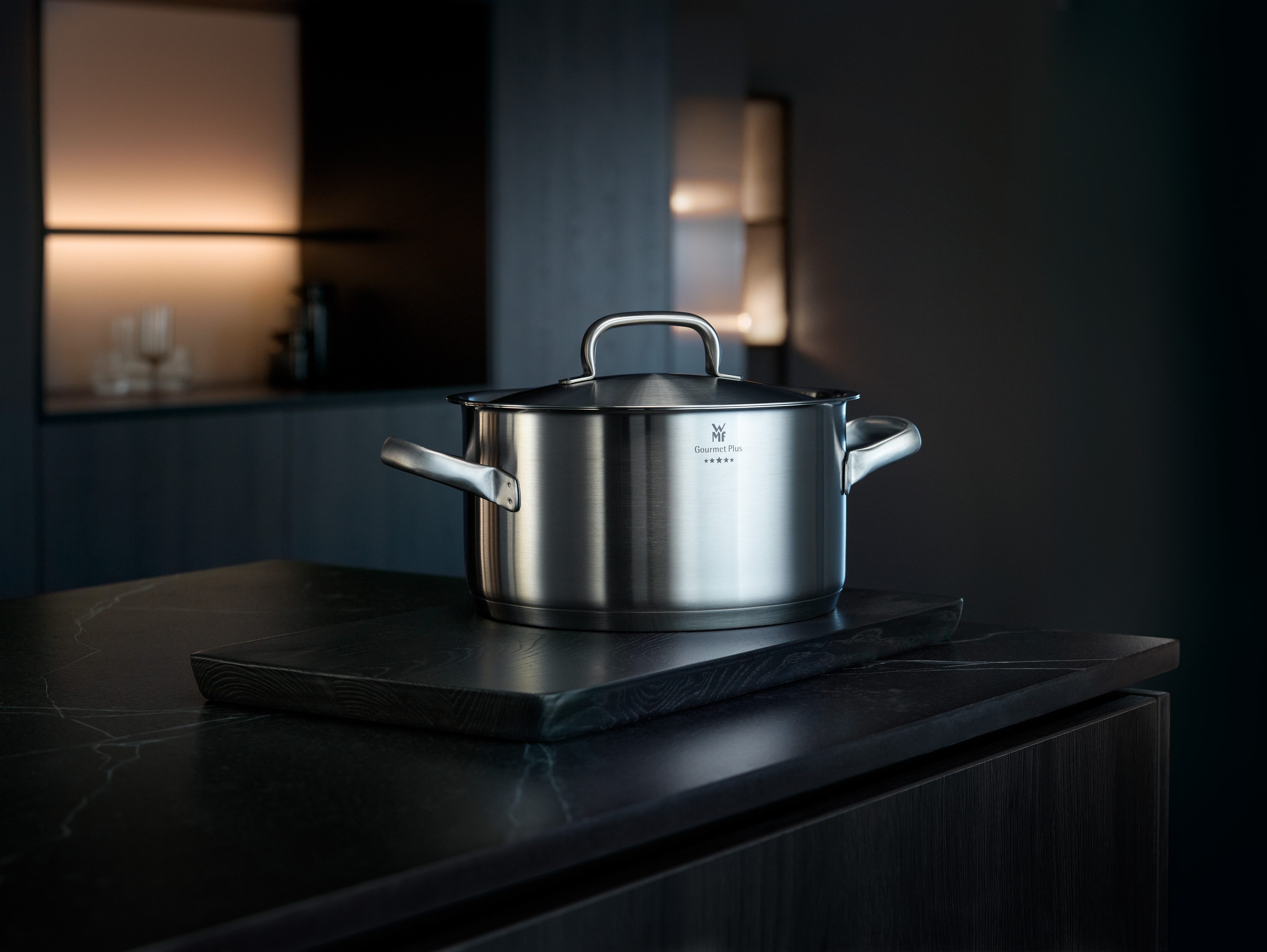 WMF Topf-Set Gourmet Plus, Cromargan® Edelstahl Rostfrei 18/10 (Set, 7-tlg), Mattiert, Hohlgriffe, Innenskalierung, breiter Schüttrand