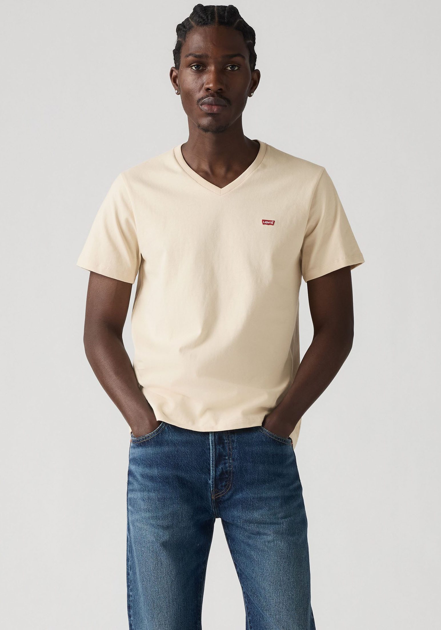 Levi's® V-Shirt LE ORIGINAL HM VNECK mit Logostickerei günstig online kaufen