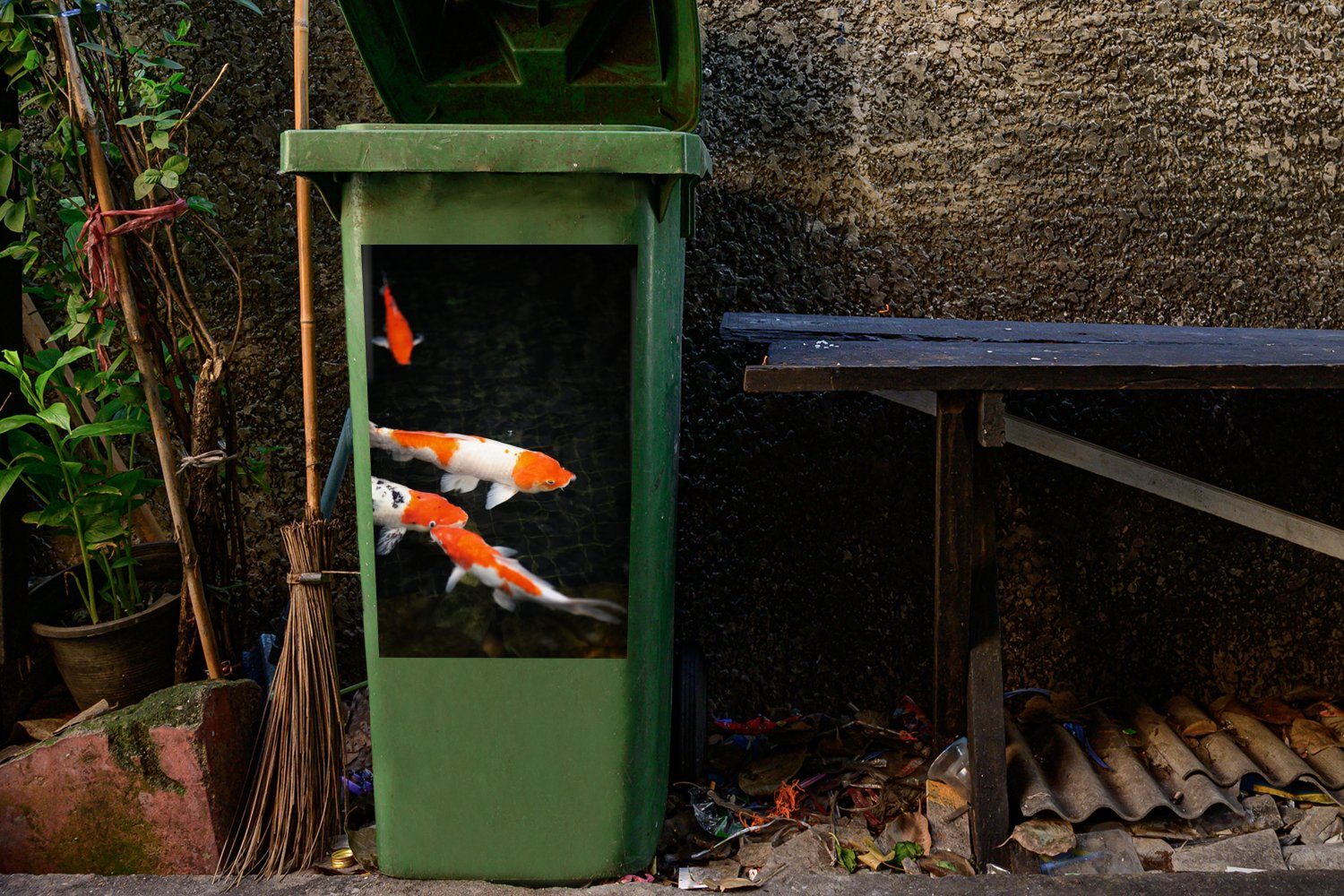 Abfalbehälter einem MuchoWow Koi-Karpfen Mülltonne, Wandsticker flachen (1 Container, Sticker, Mülleimer-aufkleber, schwarzen St), in Teich