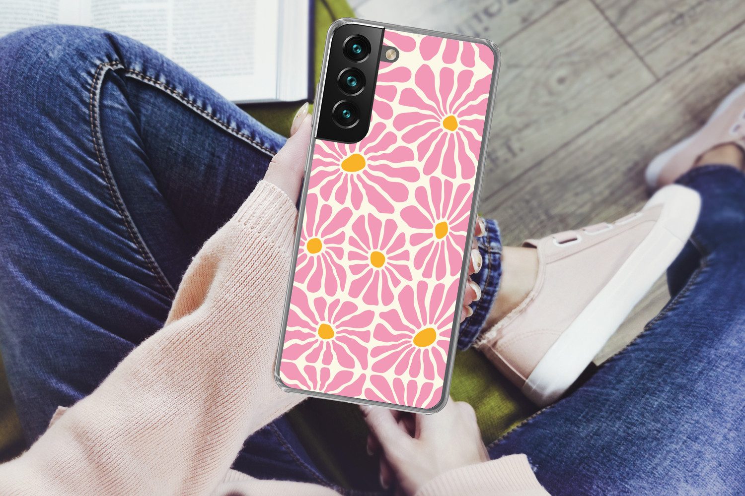 MuchoWow Handyhülle für Samsung Galaxy S22 Plus Blumen - Muster - Rosa - Beige - Orange, Phone Case, Silikon, Schutzhülle Dünn