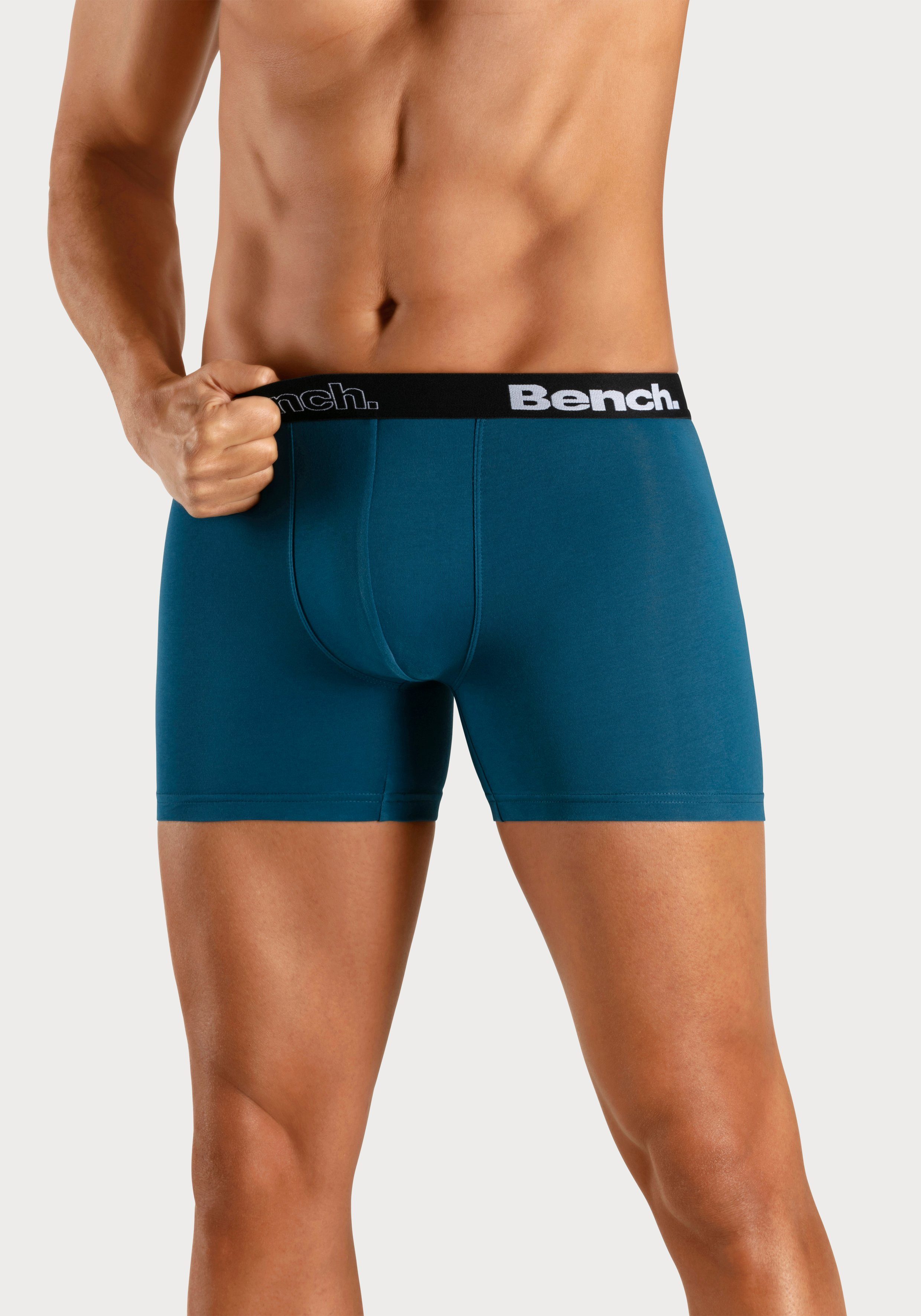Bench. Langer Boxer (Packung, blau im Bund Logoschriftzug mit / schwarz 4-St)