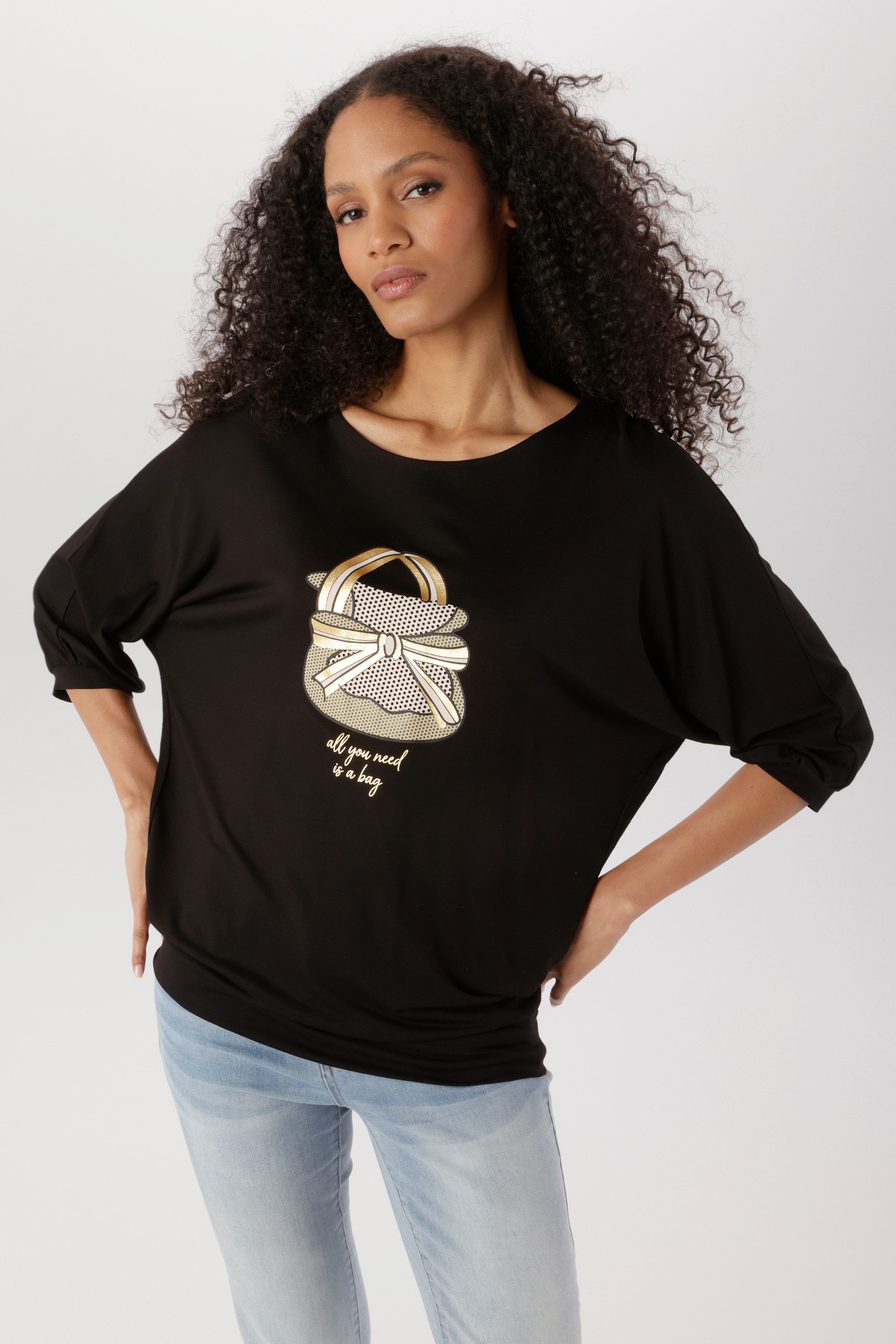 Aniston SELECTED Oversize-Shirt mit dekorativen, goldfarbenen Taschendruck vorne - NEUE KOLLEKTION. € 29,99, (€ 29,99 pro 1 Stk).