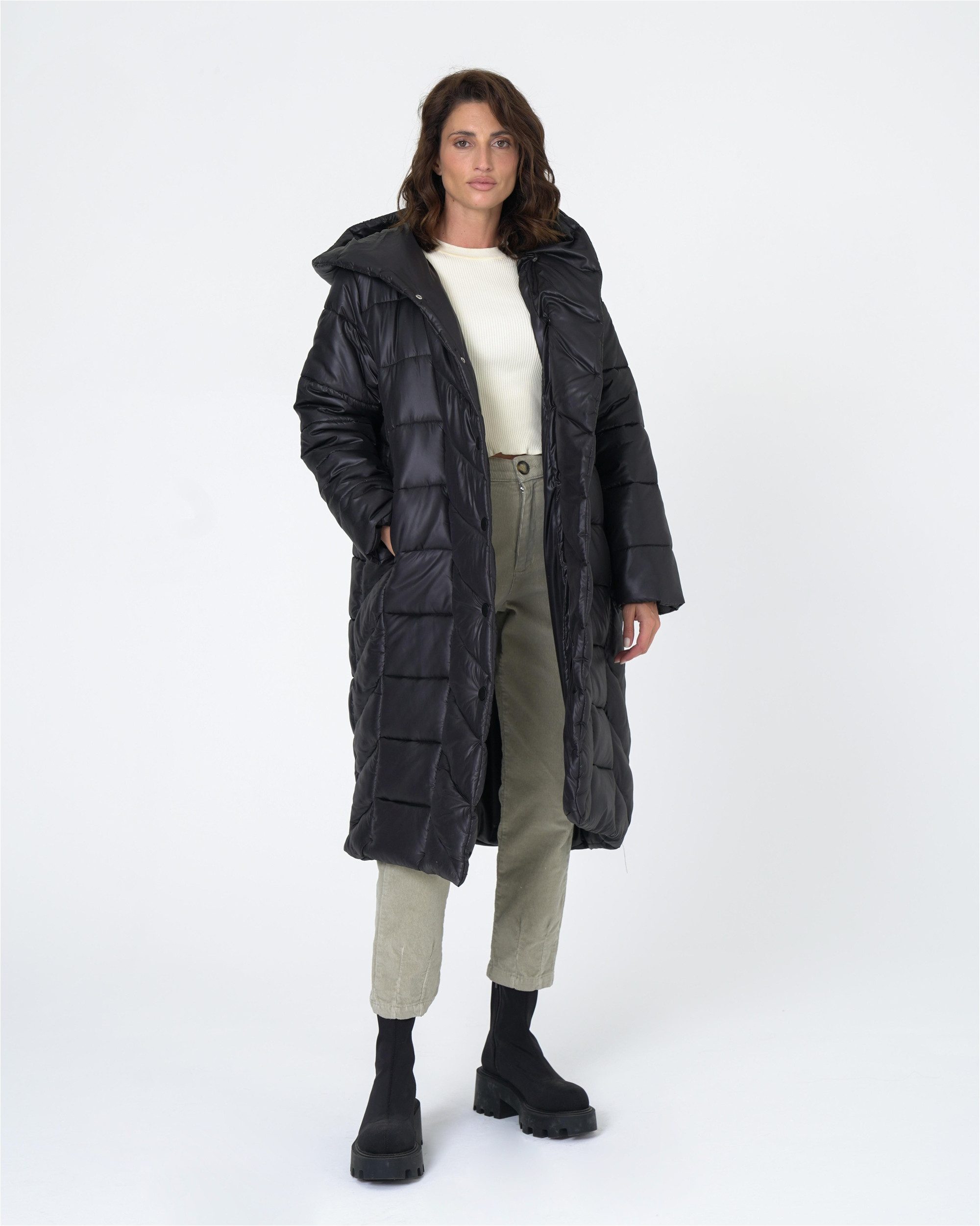 freshlions Steppmantel Eva (1-tlg) im schimmernden Design günstig online kaufen