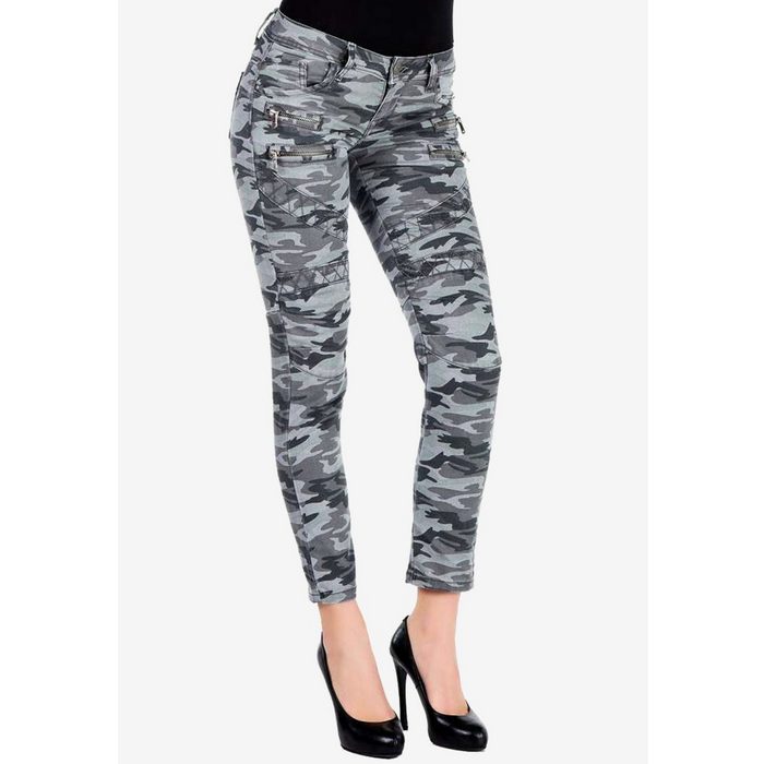Cipo & Baxx Slim-fit-Jeans mit trendigem Military-Muster