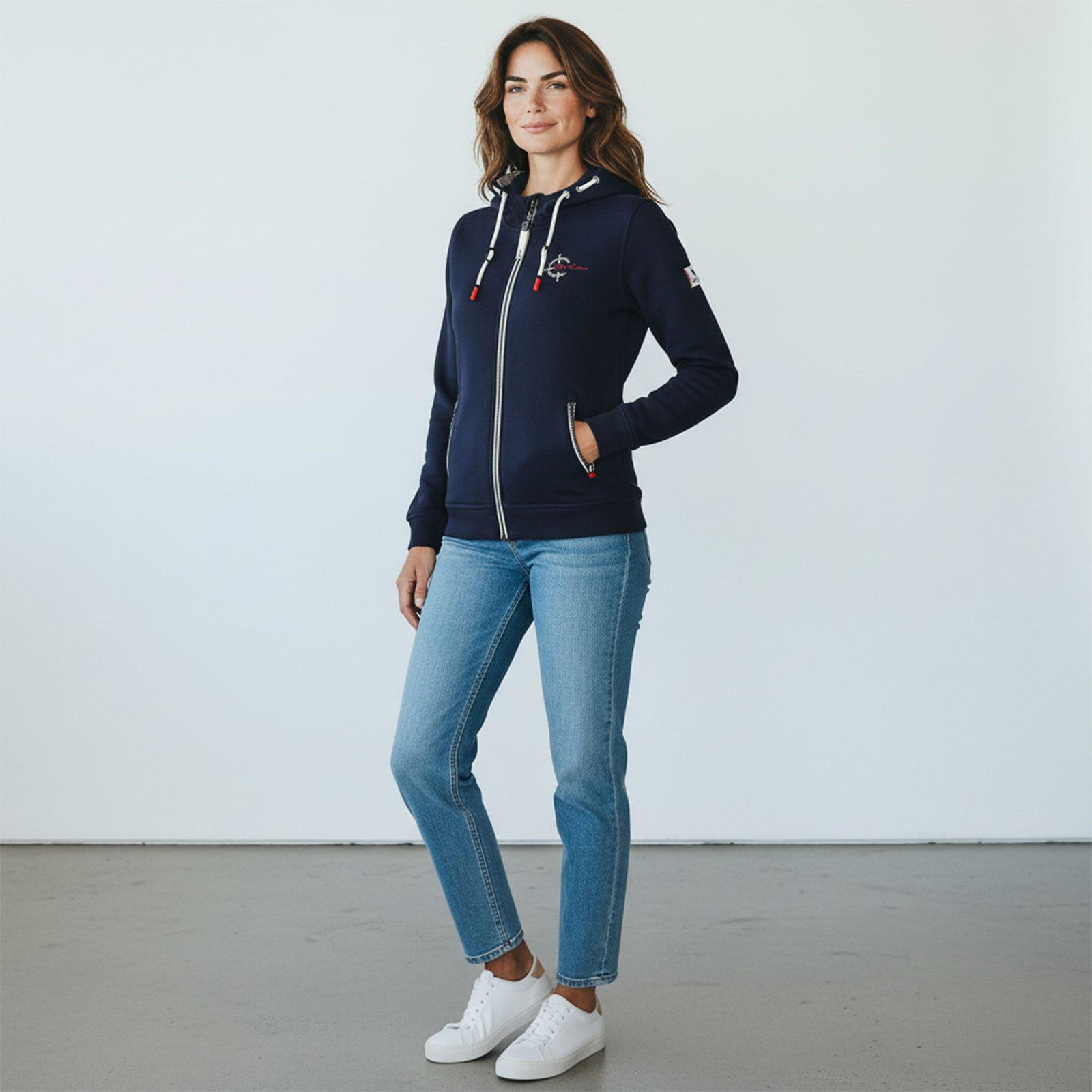 Dry Fashion Kapuzensweatjacke Juist Damen Sweatjacke Jacke mit Kapuze - Freizeitjacke Kapuzenjacke Verstellbare Kapuze, Frontreißverschluss, Reißverschluss-Seitentaschen