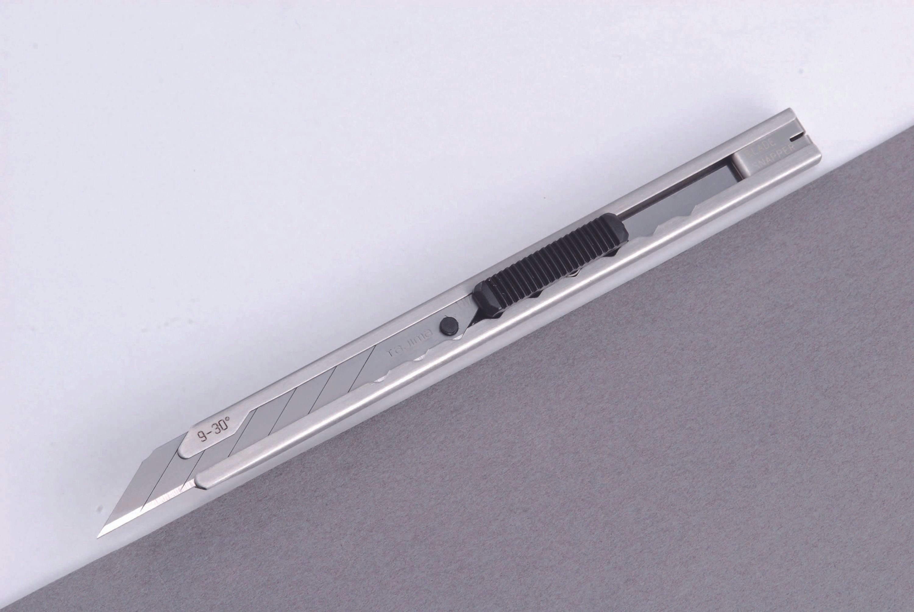 Tajima Teppichmesser