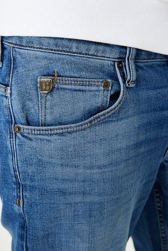 Garcia Tapered-fit-Jeans Russo 611