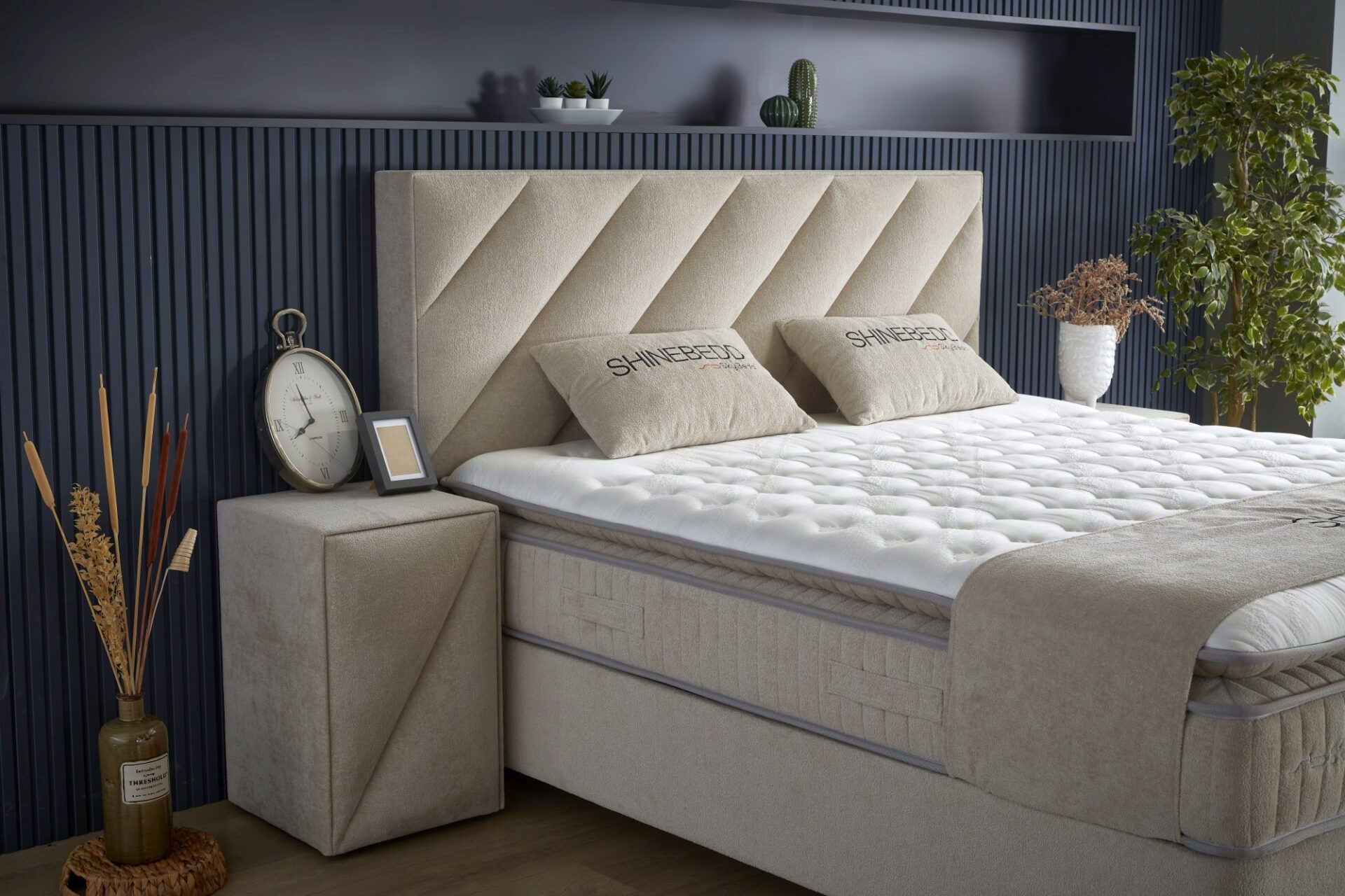 gowoll Stauraumbett Polsterbett Doppelbett Stauraumbett mit Kopfteil Boxspringbett Shine (Set, Stauraumbett Boxbett Boxspringbett Set), Polsterbett Kontinentalbett, dekorativem Kopfteil