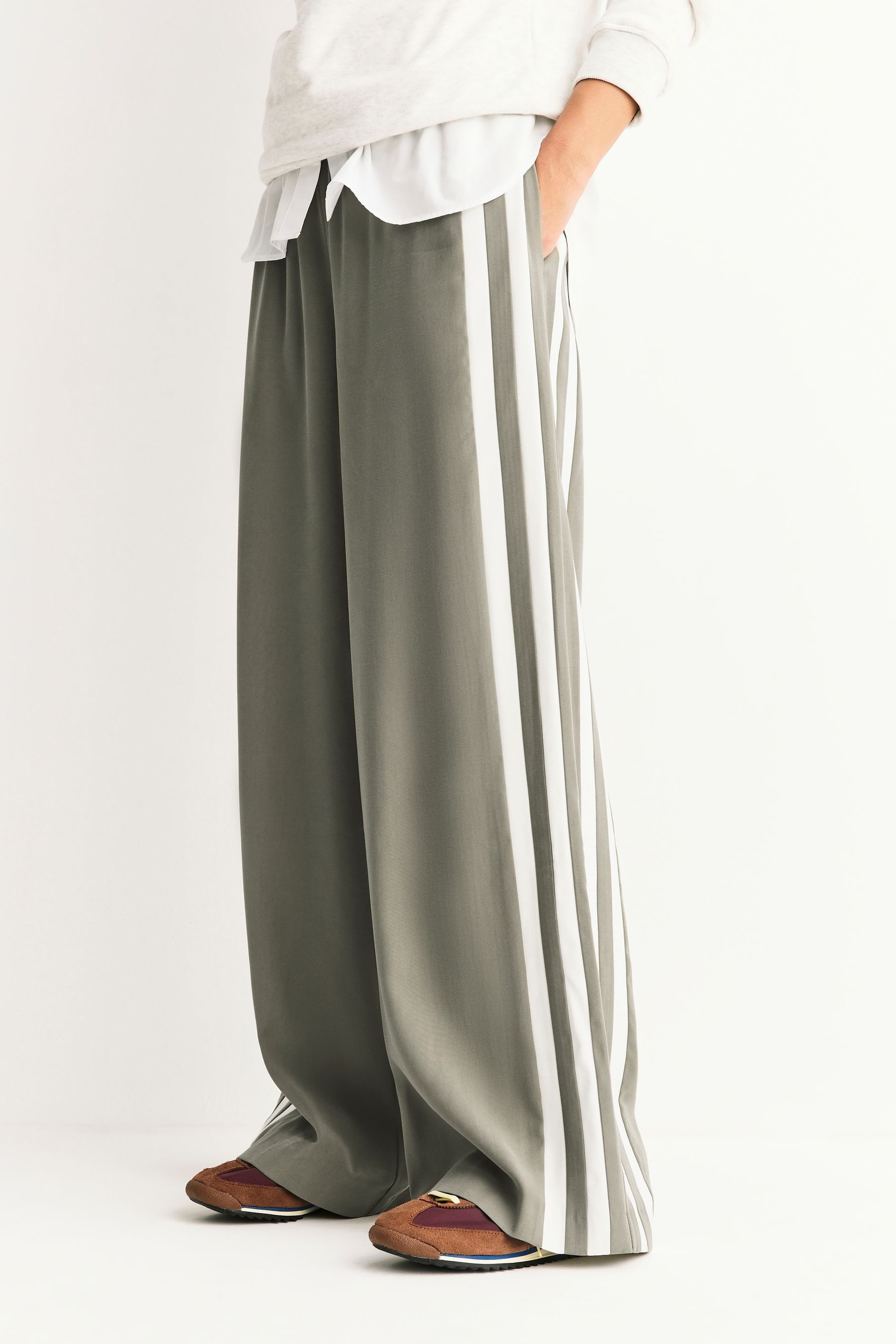 Next Palazzohose Hose mit weitem Bein und seitlichen Streifen (1-tlg)