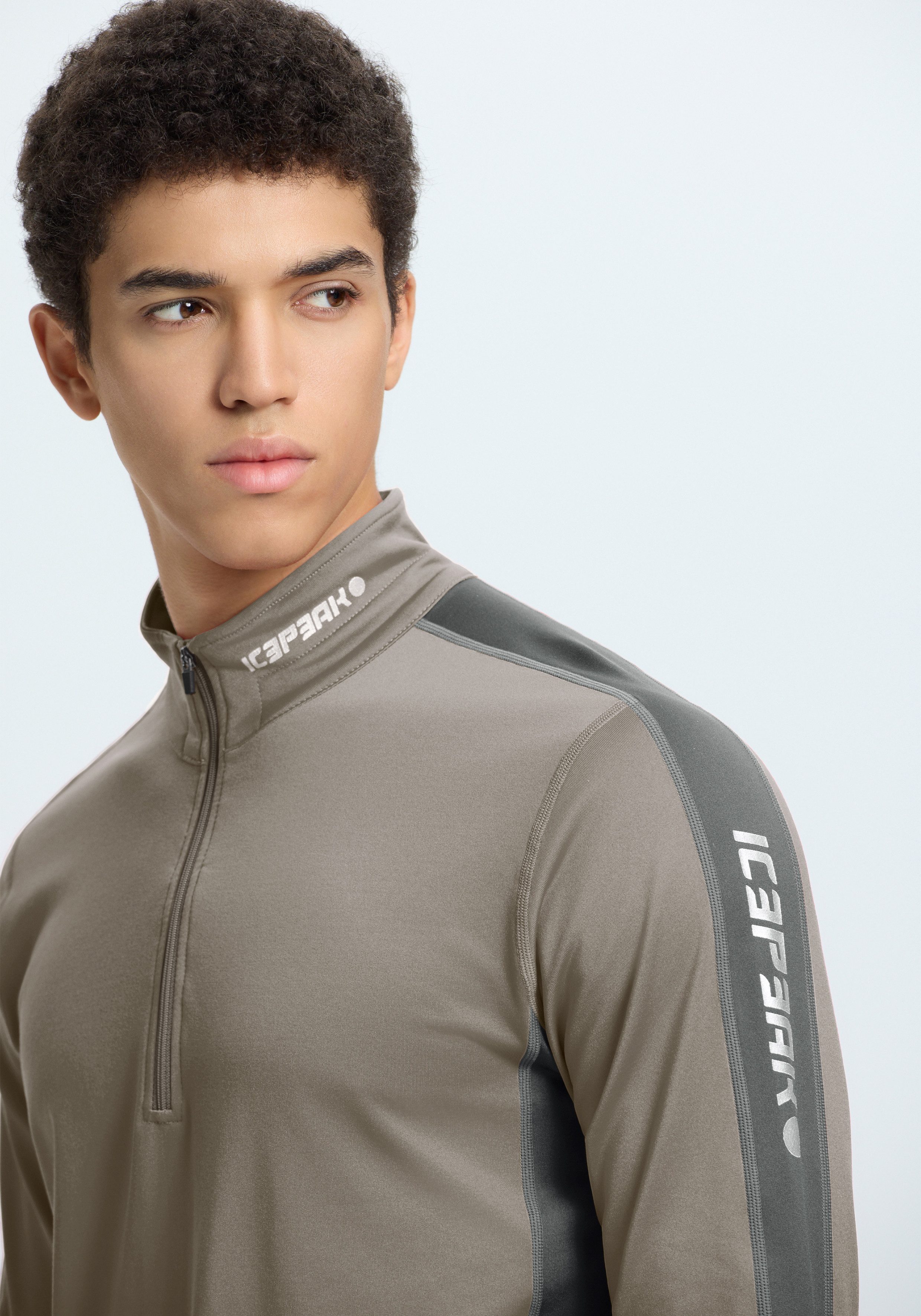 Icepeak Funktionsshirt ICEPEAK FLEMINTON mit Stehkragen, Langarm-Design, aus Jersey-Material