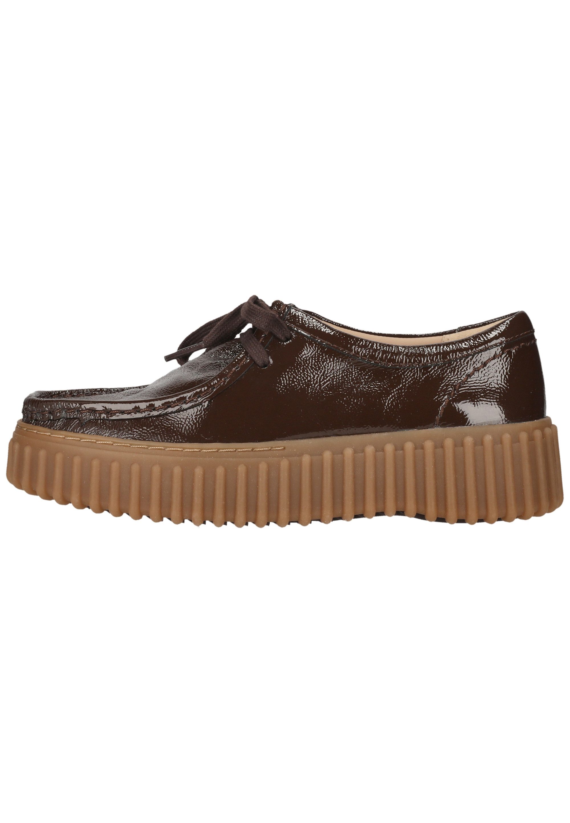 Clarks Torhill Bee Schnürschuh mit stromlinienförmigem Schnürdesign