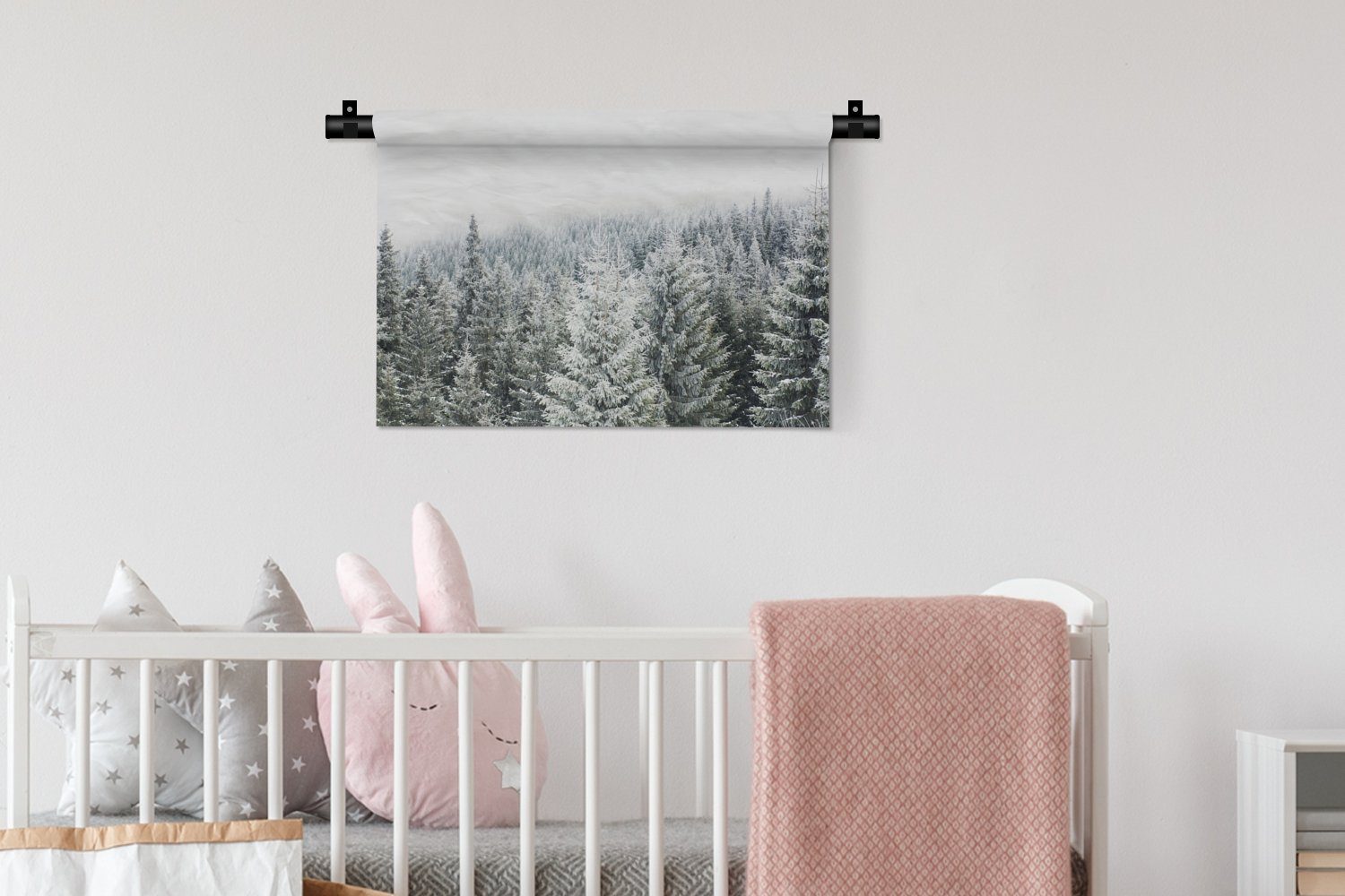 Wanddekoobjekt Wohnzimmer, Winter Wald MuchoWow Kleid, Schlafzimmer, - - Jahreszeiten Tannenbaum, Wanddeko Kinderzimmer Schnee - für Wandbehang, -