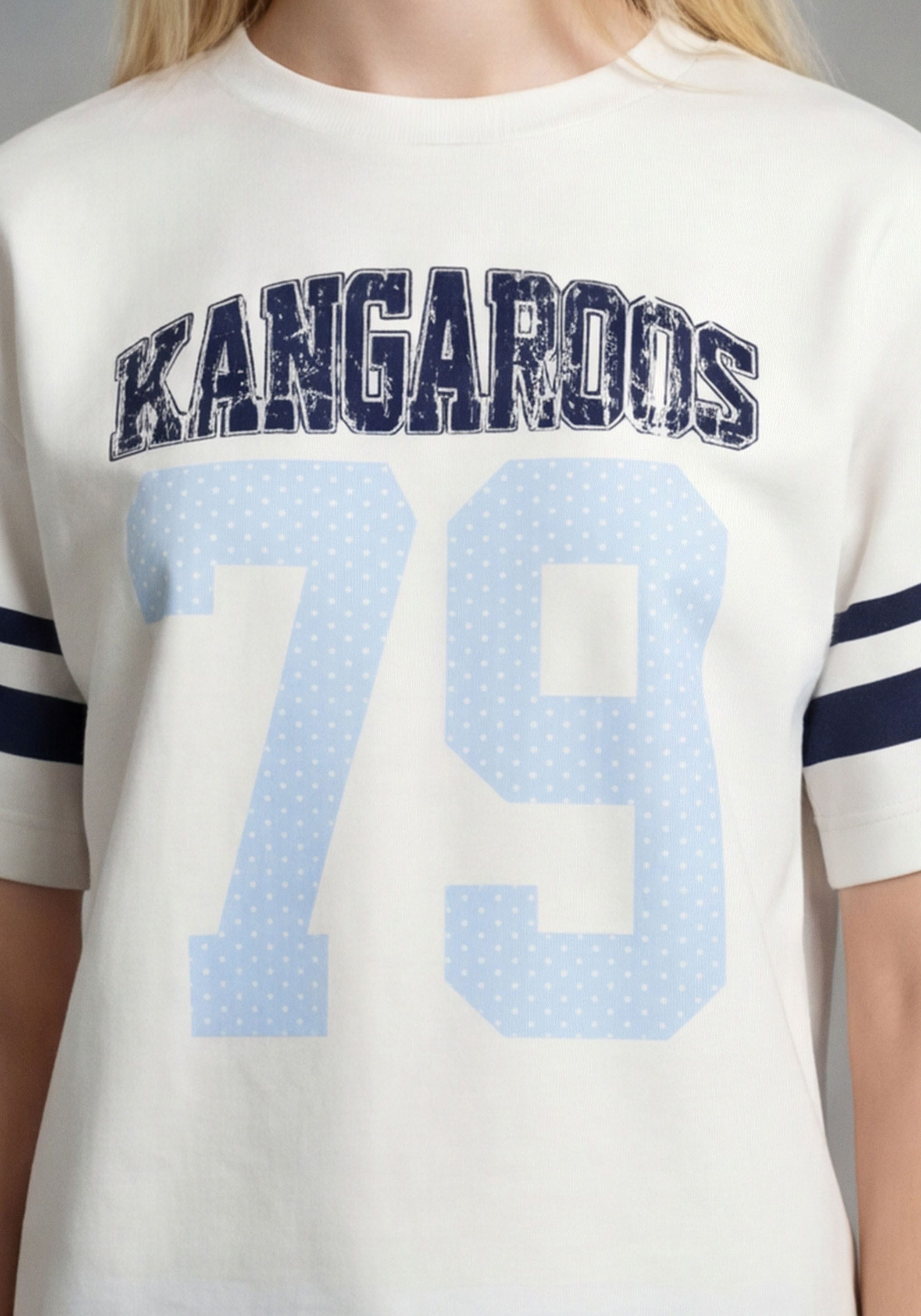 KangaROOS T-Shirt Kangaroos Shirt im sportivem Look lässige Passform, Kurzarm, mit modischem Print, aus Baumwolle