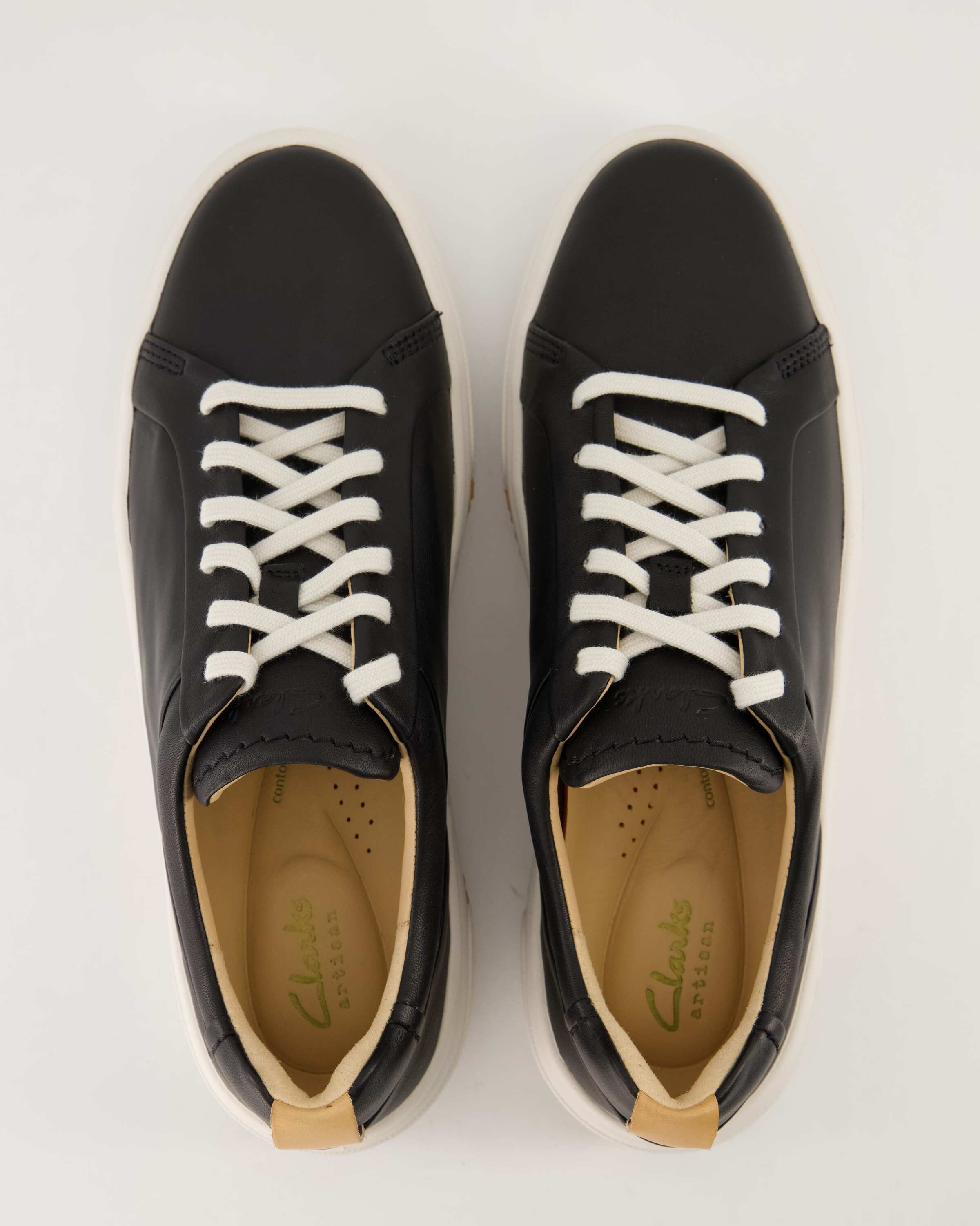 Clarks Hollyhock Walk Sneaker