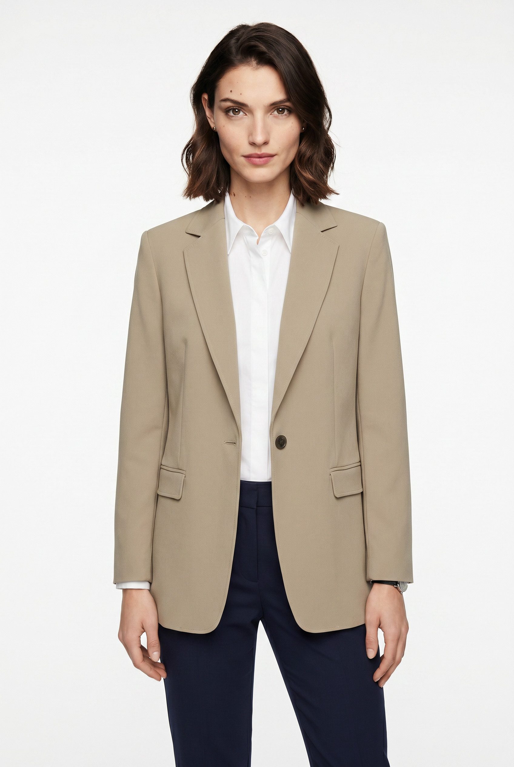 BOSS ORANGE Kurzblazer Jabla Premium Damenmode aus knitterarmem Krepp