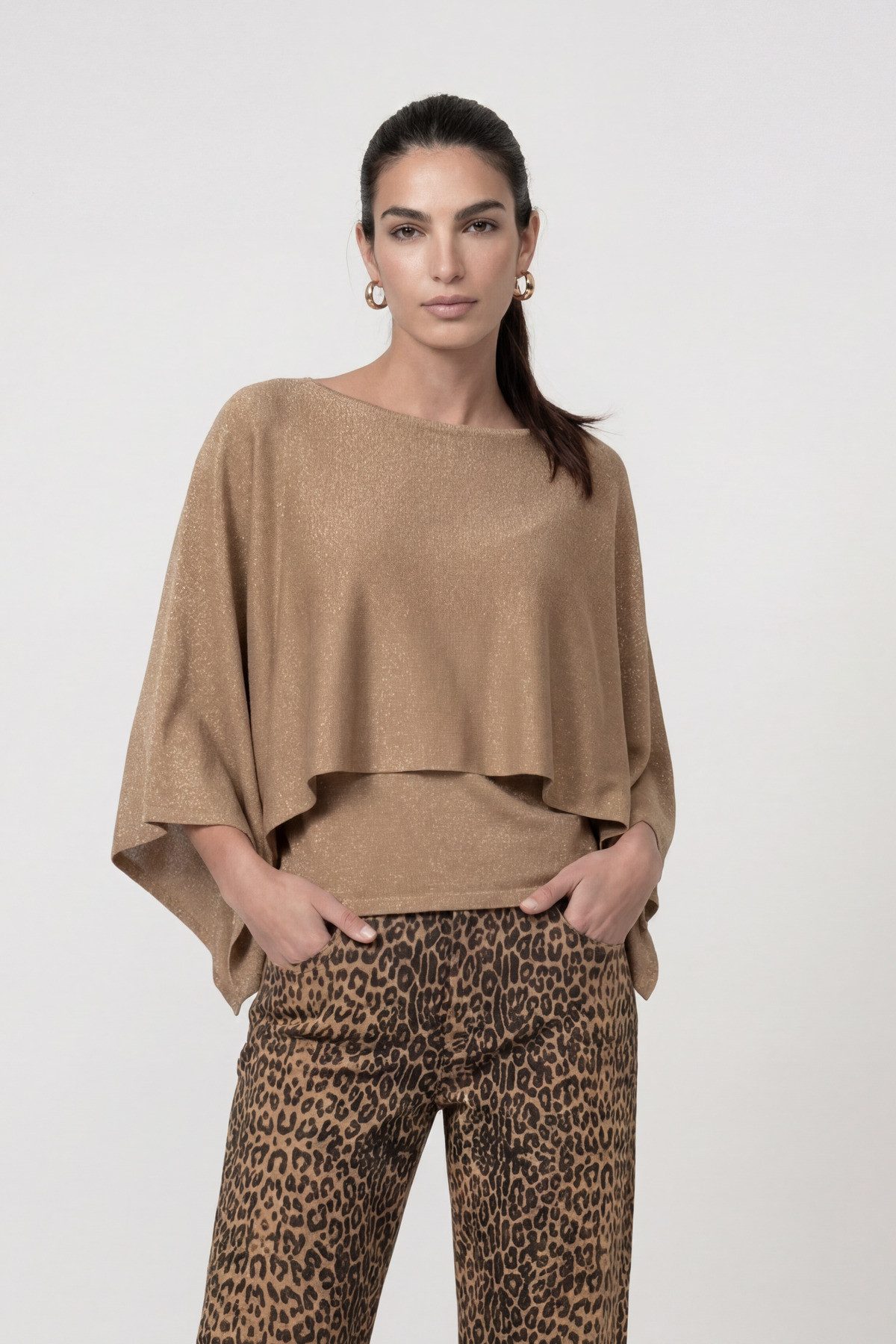 Monari Pullover & Shorts