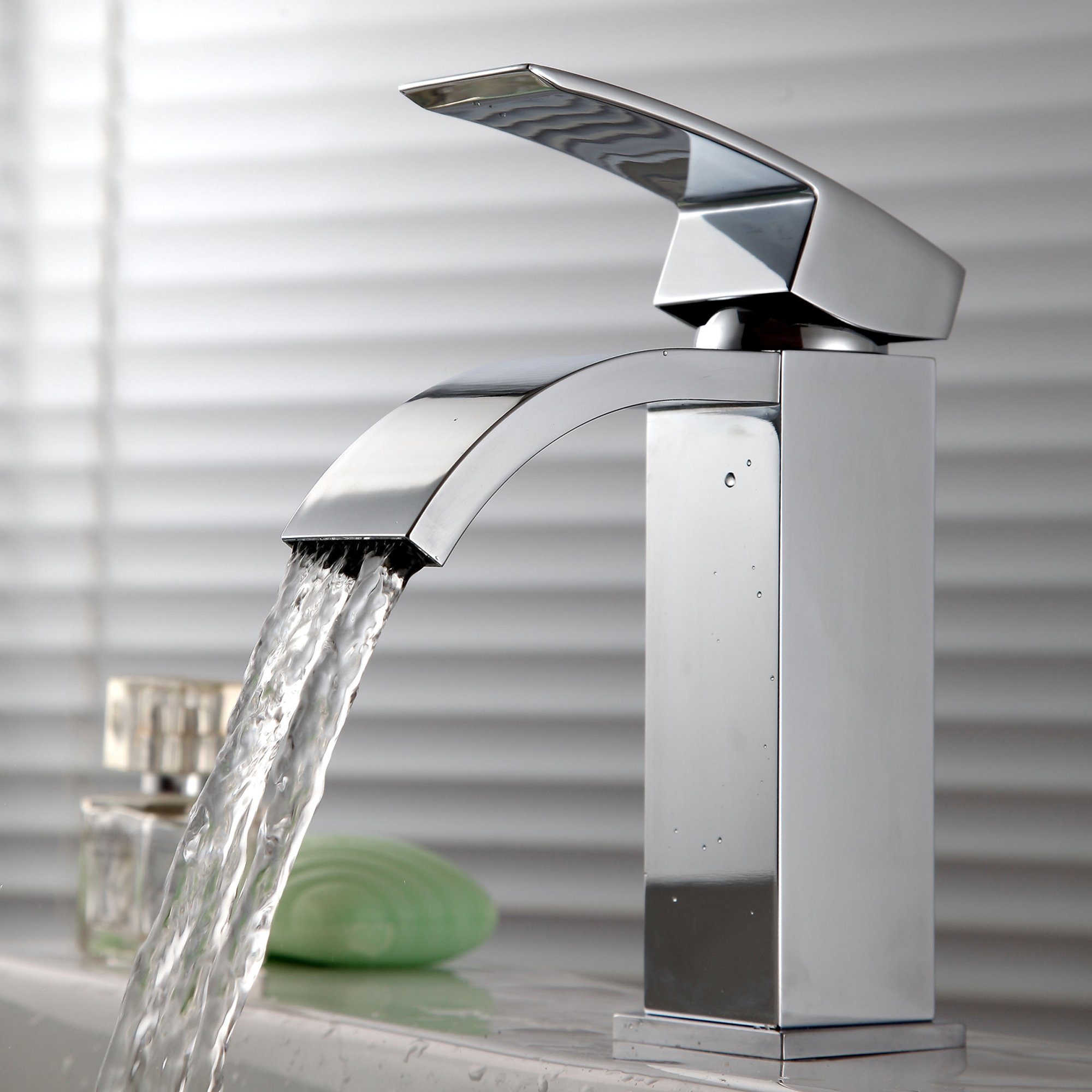 WISTUM Waschtischarmatur waschtischarmatur schwarz (waschbecken armaturen, einhebelmischer waschbecken) badezimmer armatur mit 2*60 cm Schläuchen