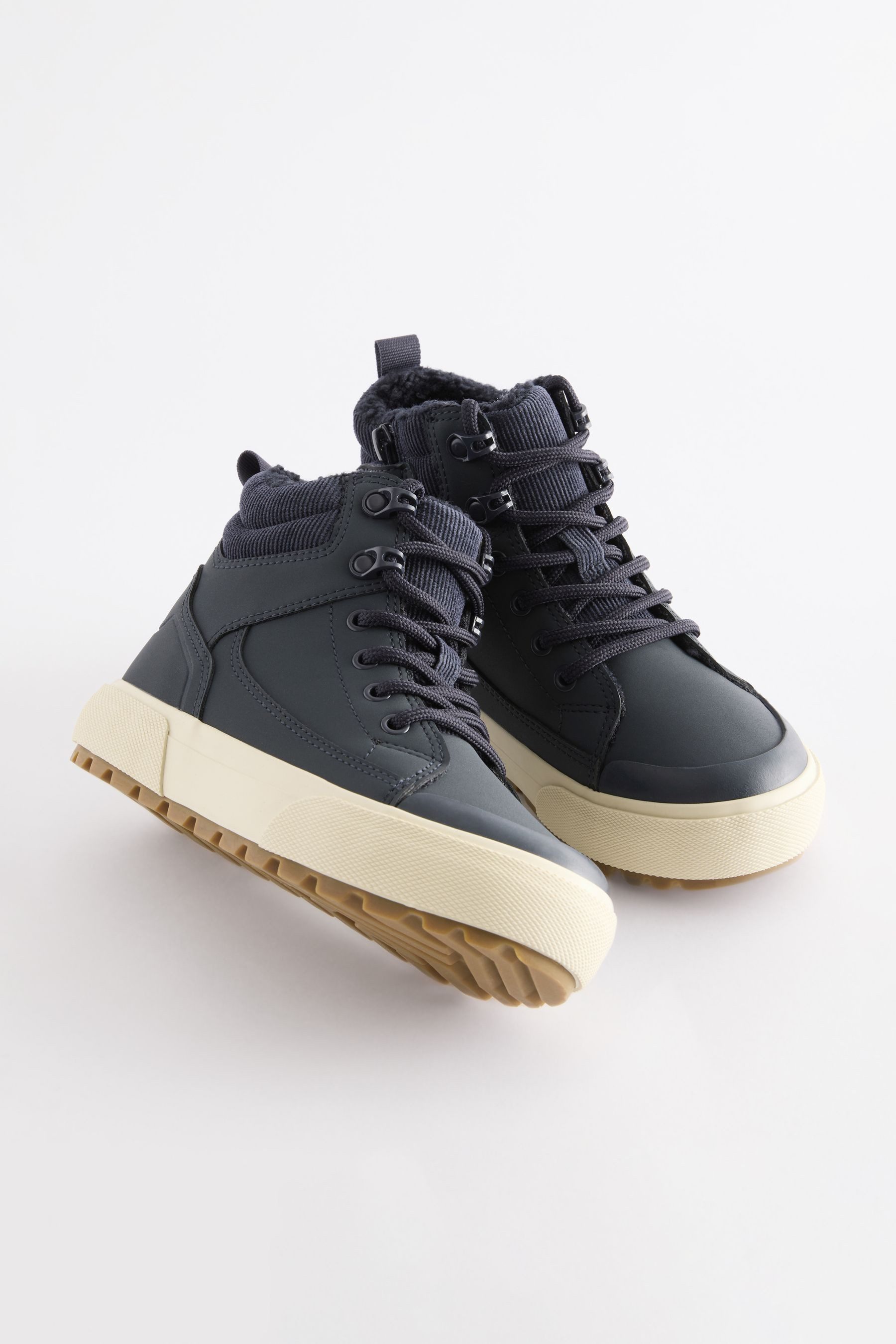 Next Warm gefütterte Hi-Top-Stiefel - weite Passform Stiefel (1-tlg)