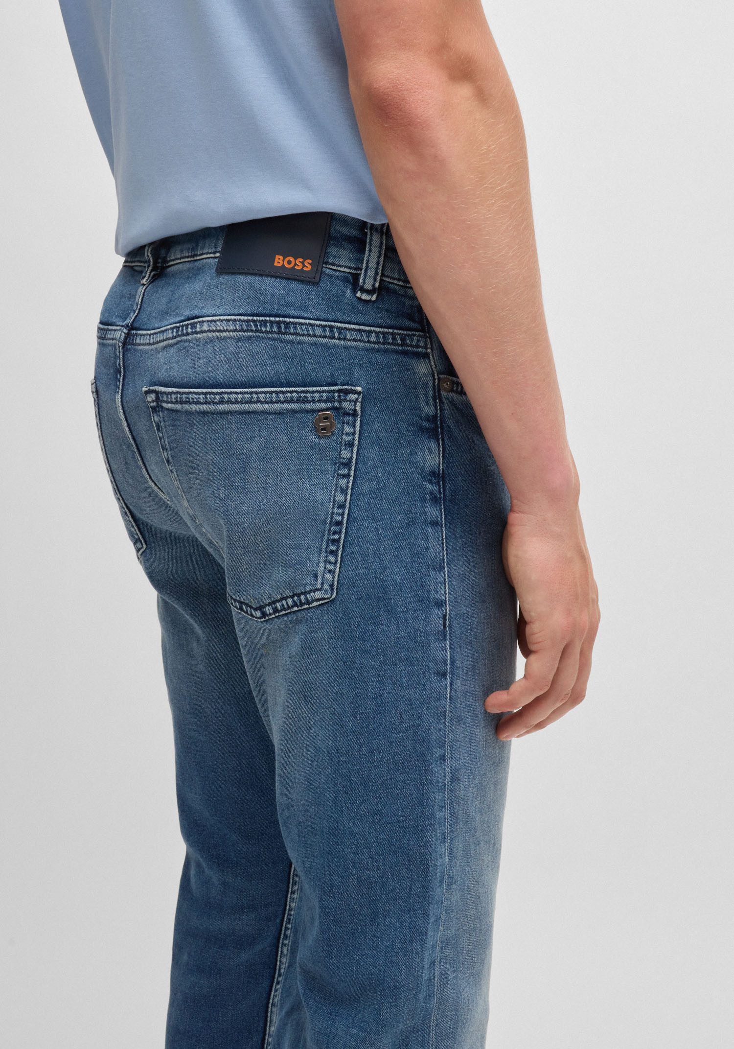 BOSS ORANGE Slim-fit-Jeans Delaware Soft-Motion-Denim Schmale Passform Mittlere Leibhöhe