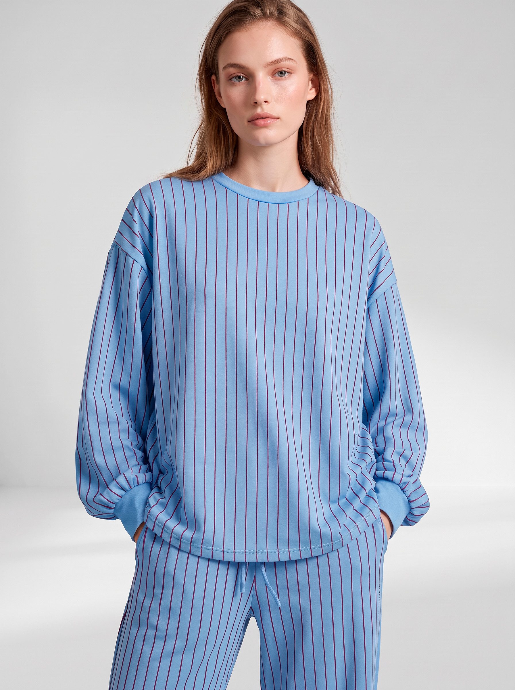 Copenhagen Studios Sweater Hochwertige Modal Qualität. Reduzierter Preis € 79,00. Unverbindliche Preisempfehlung € 99,00