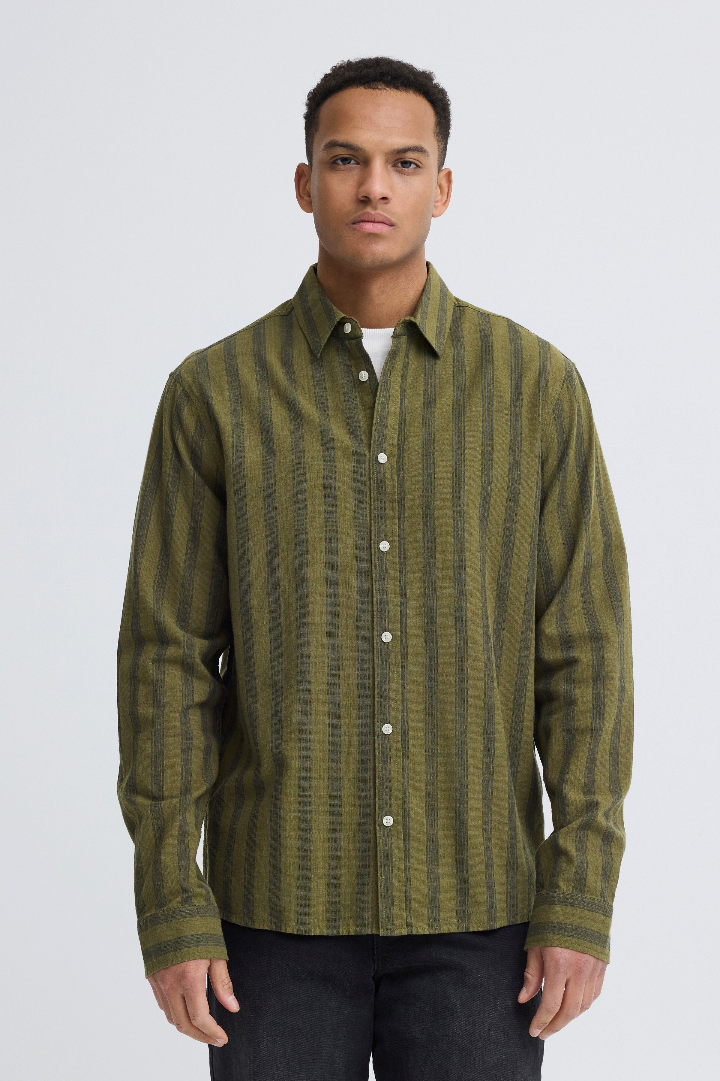 Blend Langarmhemd BHDARIS SLUB STRIPE aus Baumwolle, Regular Fit, mit Knopfleiste, pflegeleicht