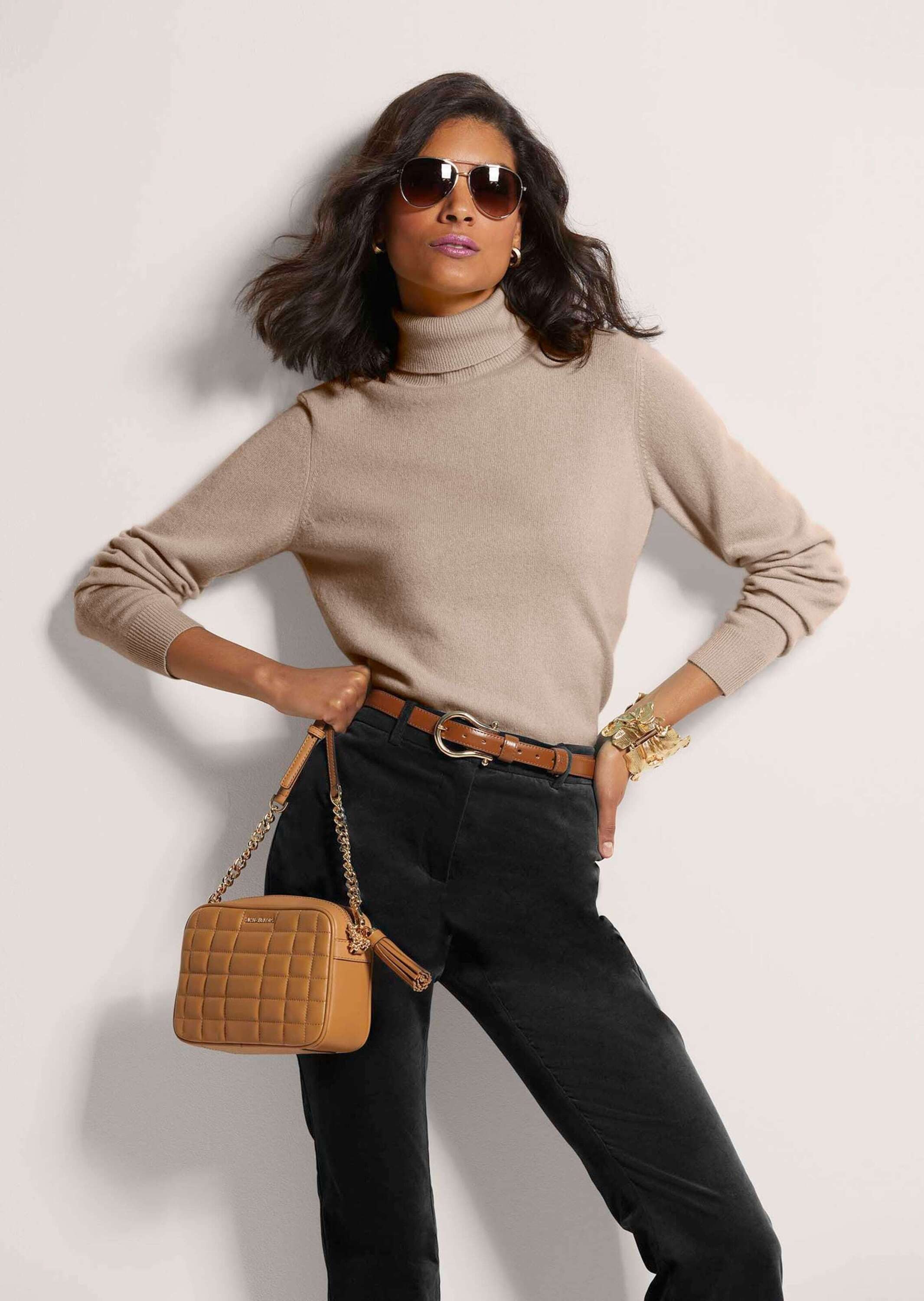 MADELEINE Strickpullover Zeitloser Strickpullover mit geripptem Rollkragen Winterpullover mit Rippstrick-Details und langen Ärmeln