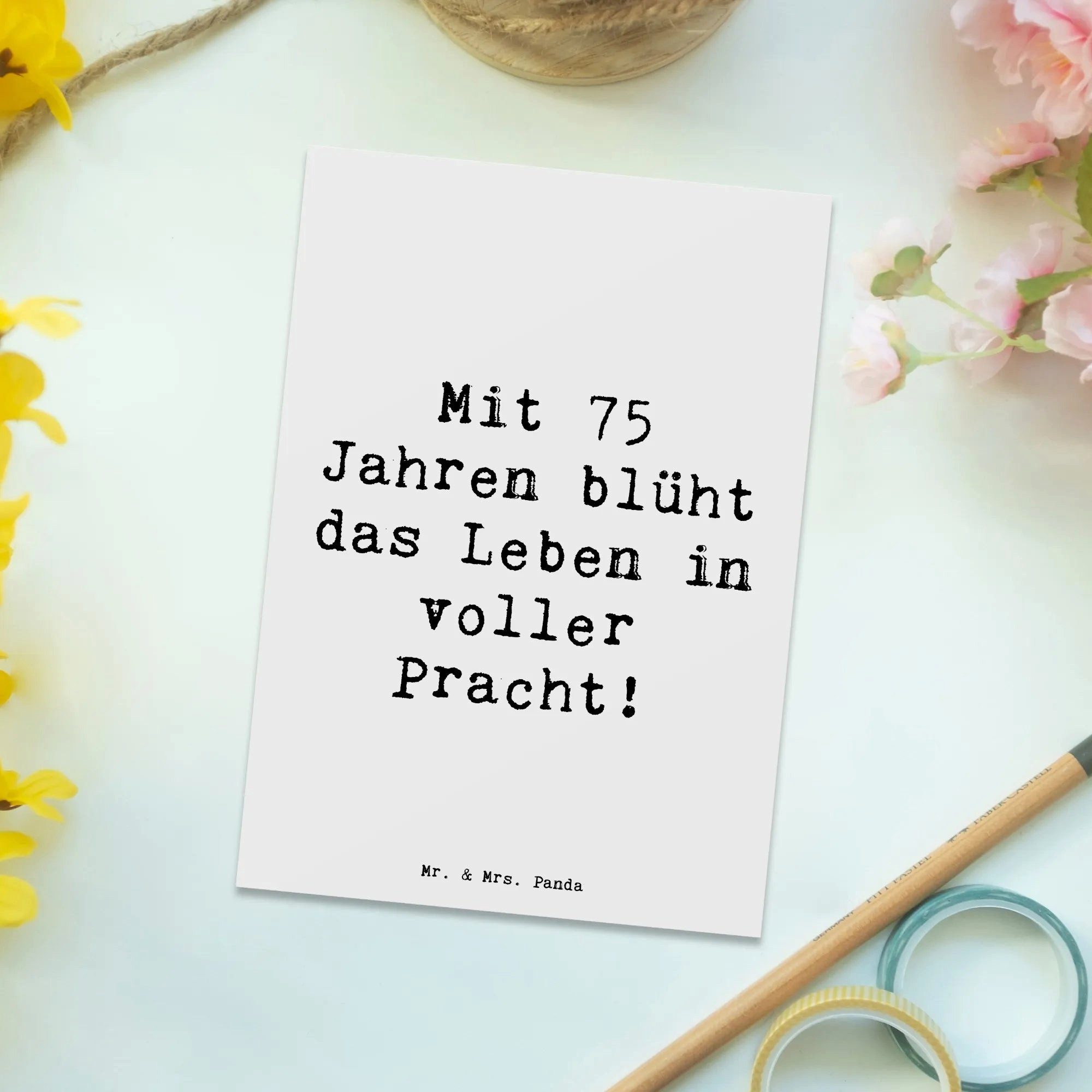 Thumbnail - Mr. & Mrs. Panda Postkarte Spruch 75. Geburtstag Blüte - Weiß - Geschenk, Sprüche zum 75., Leben, Charmante Designs