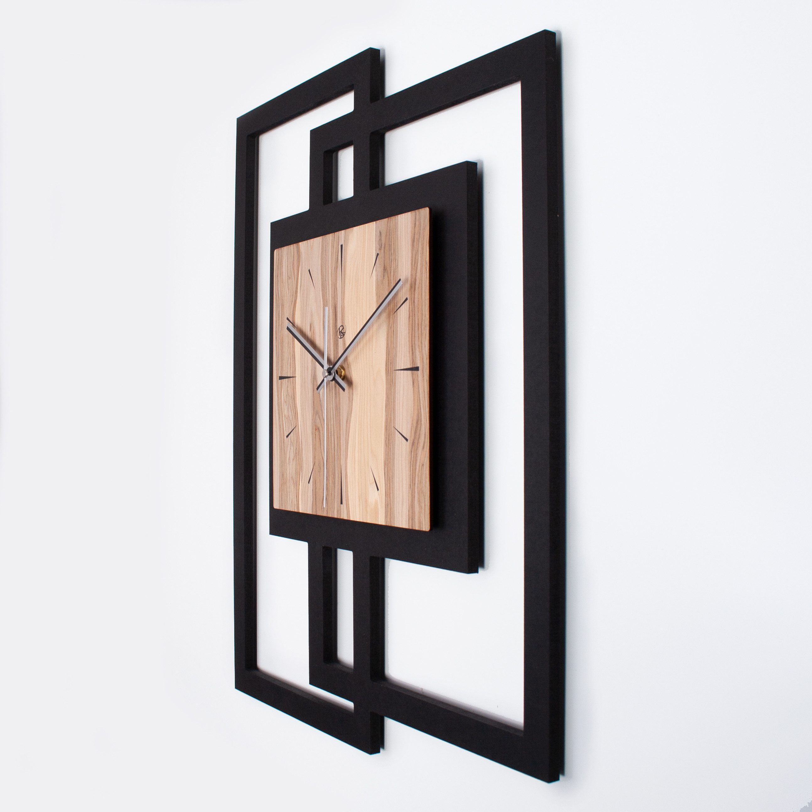 Kreative Feder Wanduhr Moderne Designer-Wanduhr aus Holz (stilvoller Akzent aus Nussbaum-Furnier; Hergestellt in Deutschland)