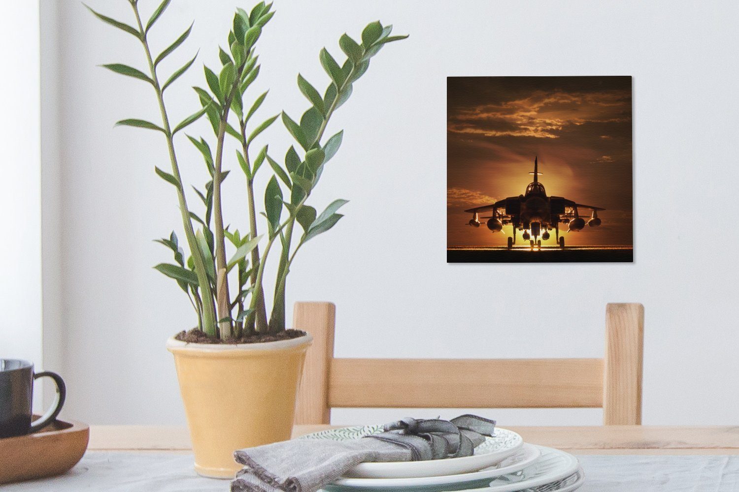 OneMillionCanvasses® Leinwandbild Die Wohnzimmer Bilder Schlafzimmer eines Silhouette Sonnenuntergang, Kampfjets Leinwand bei für (1 St)