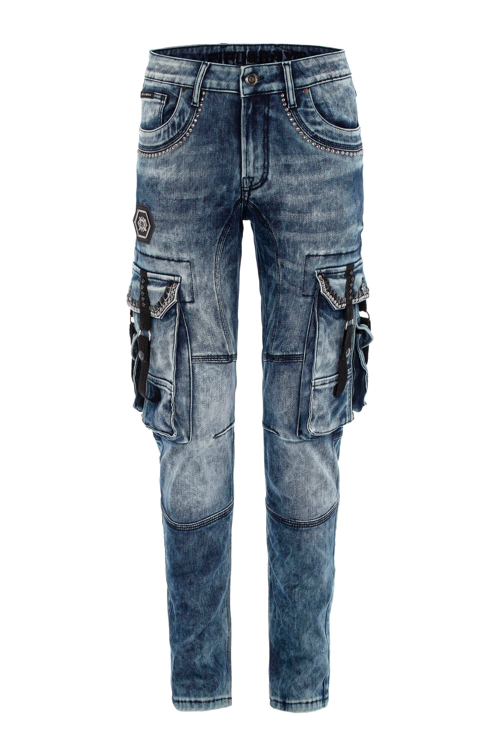 Baxx mit coolen & Cipo Bequeme Jeans Cargotaschen