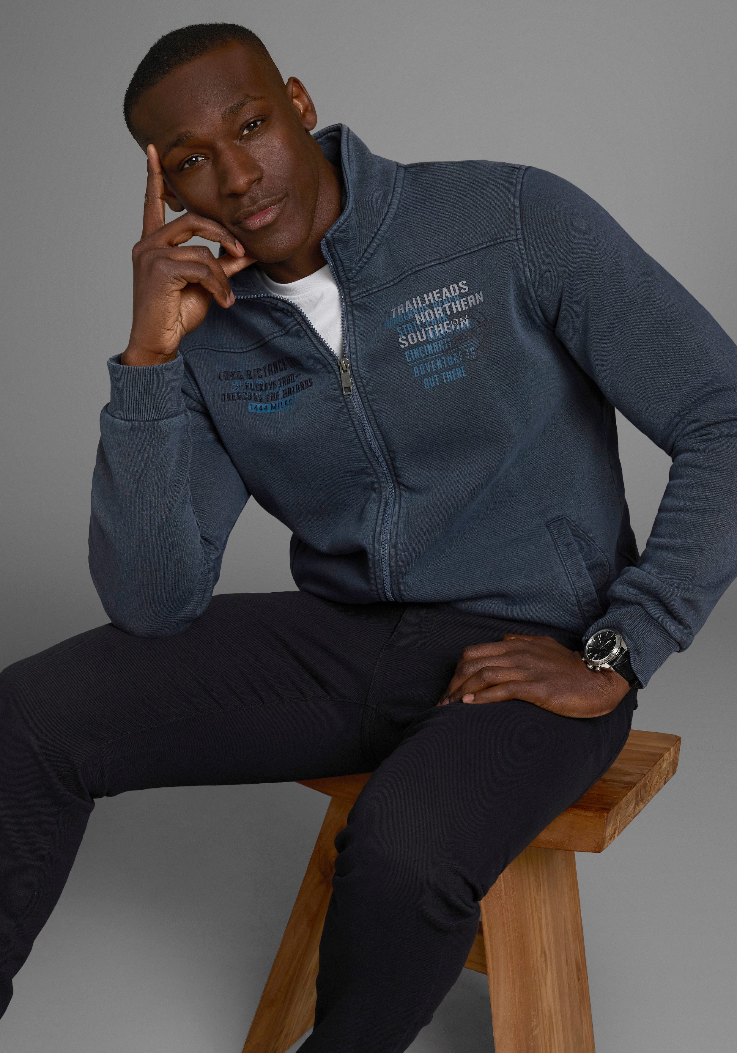 Man's World Sweatjacke mit Print und Stickerei günstig online kaufen