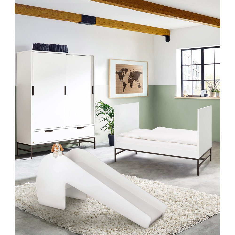 Lomadox Babyzimmer-Komplettset STOCKHOLM-134, (4-tlg), Kindermöbel Set  inkl. Matratze in matt weiß mit Rutsche