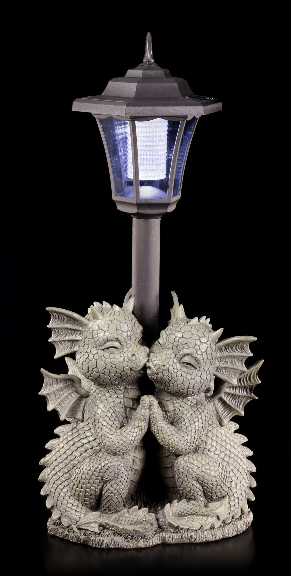 Figuren Shop GmbH Gartenfigur Drachen Loving Solar Lampe Dragons Dekoration - - Garten Gartenfigur Fantasy mit