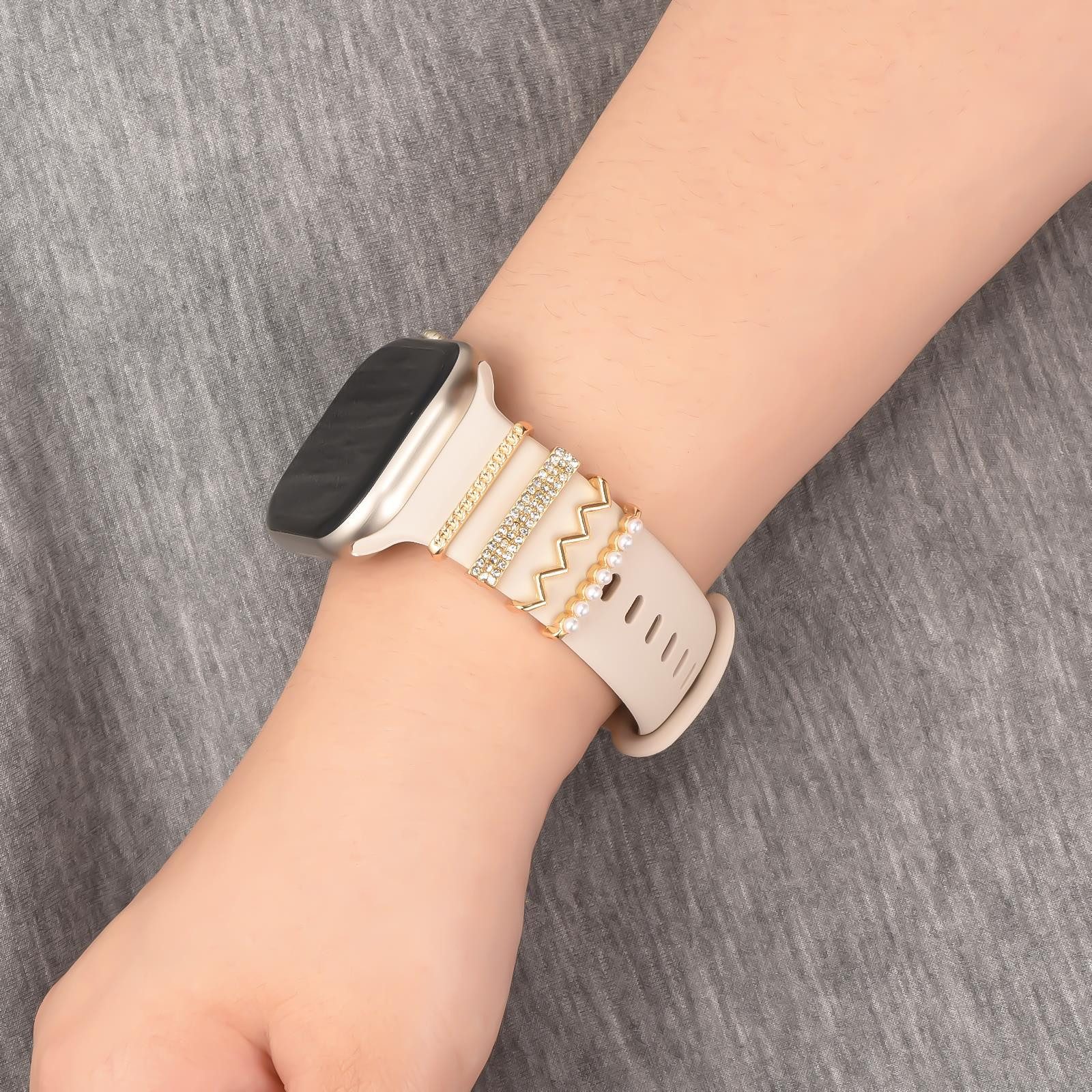 CoolGadget Smartwatch-Armband Schmuck Ringe Charms Uhren Deko Motiv Clips 21mm, Zubehör passend für alle Apple Watch und Samsung Galaxy Watch Modelle