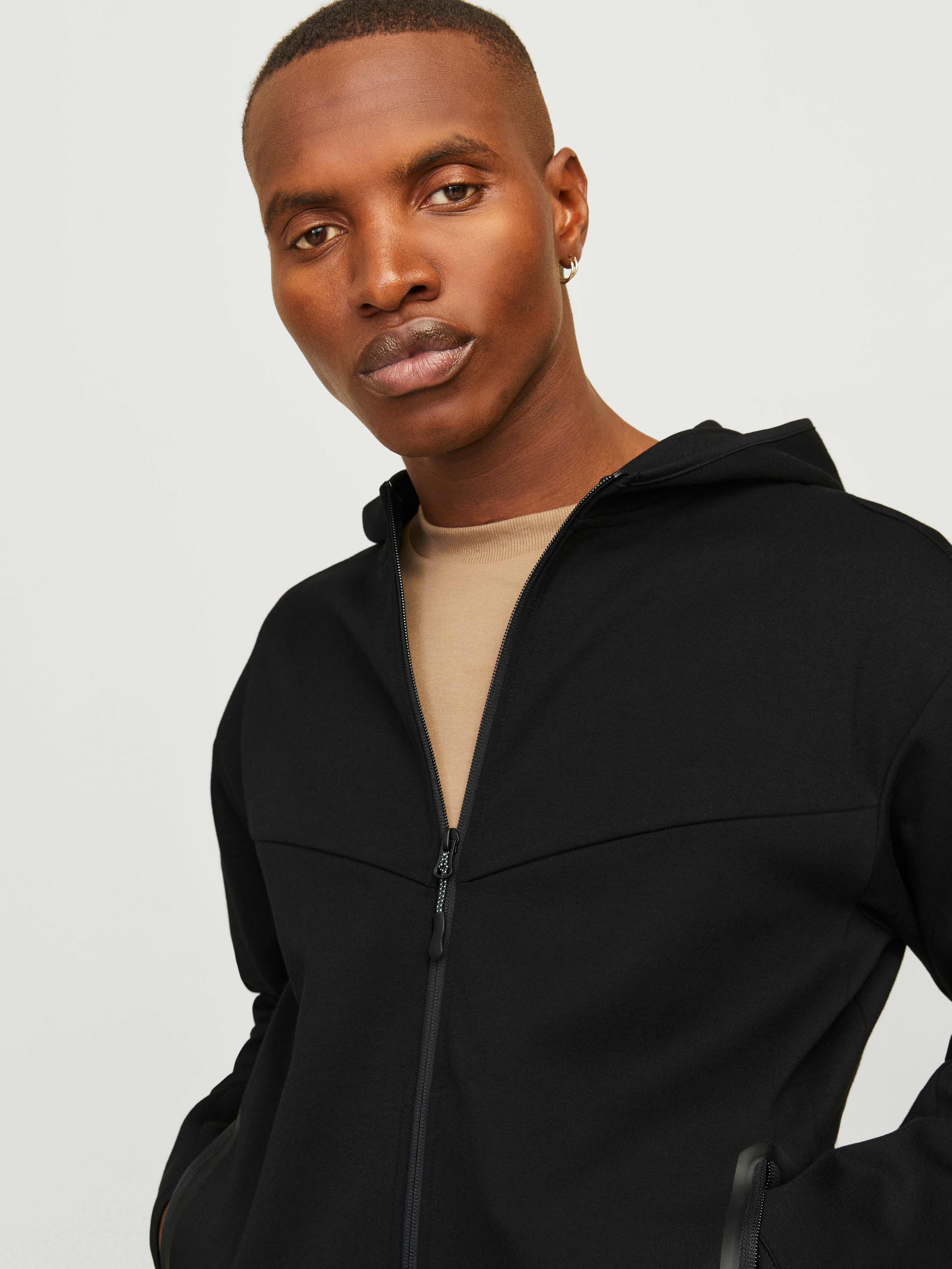 Jack & Jones Sweatjacke JCOFUSION SWEAT ZIP HOOD NOOS günstig online kaufen