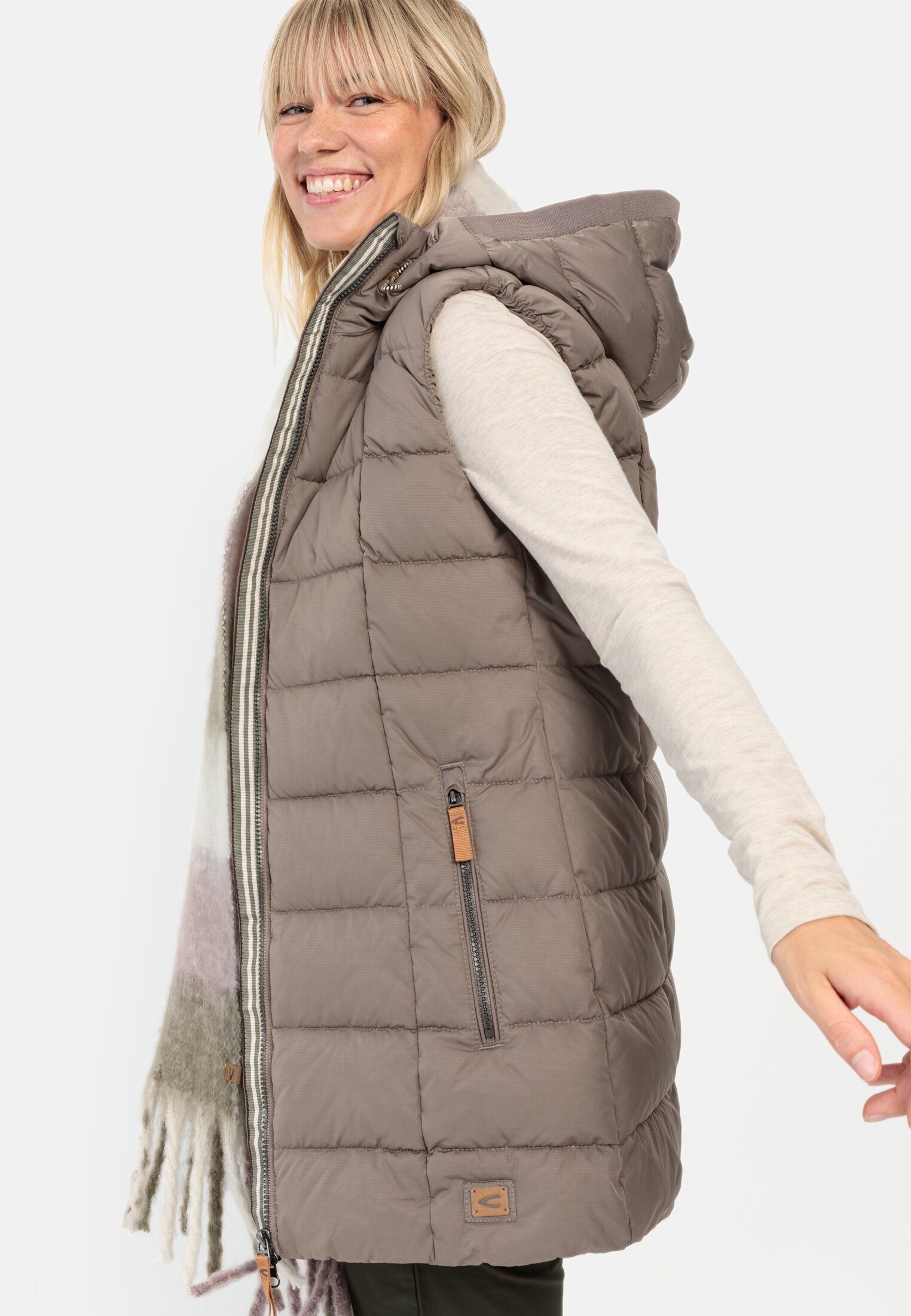 camel active Longweste mit Kapuze ärmellos Kapuze Badge