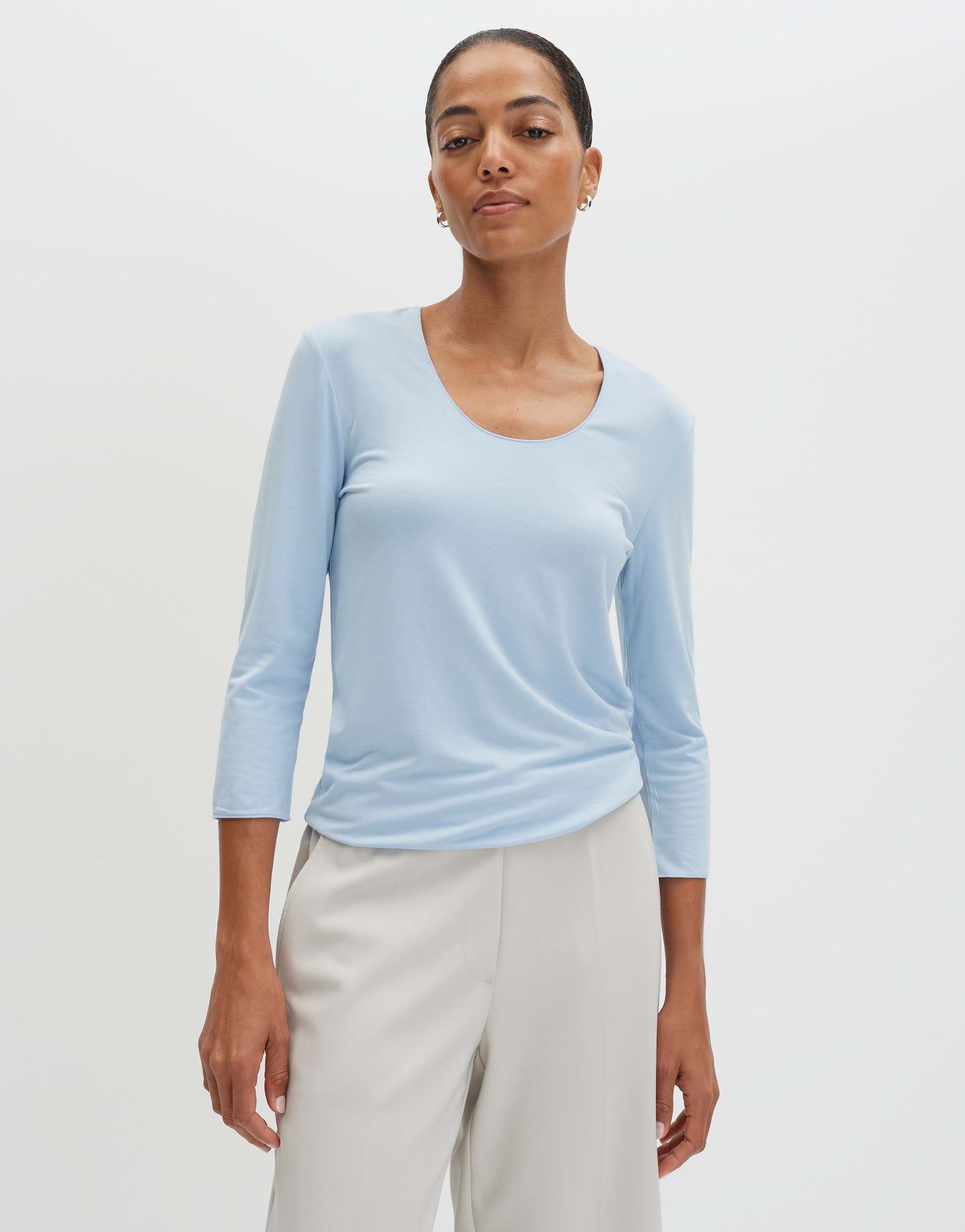 Kurzarmshirt Basicshirt aus ECOVERO™ Viskosemix Slim Fit