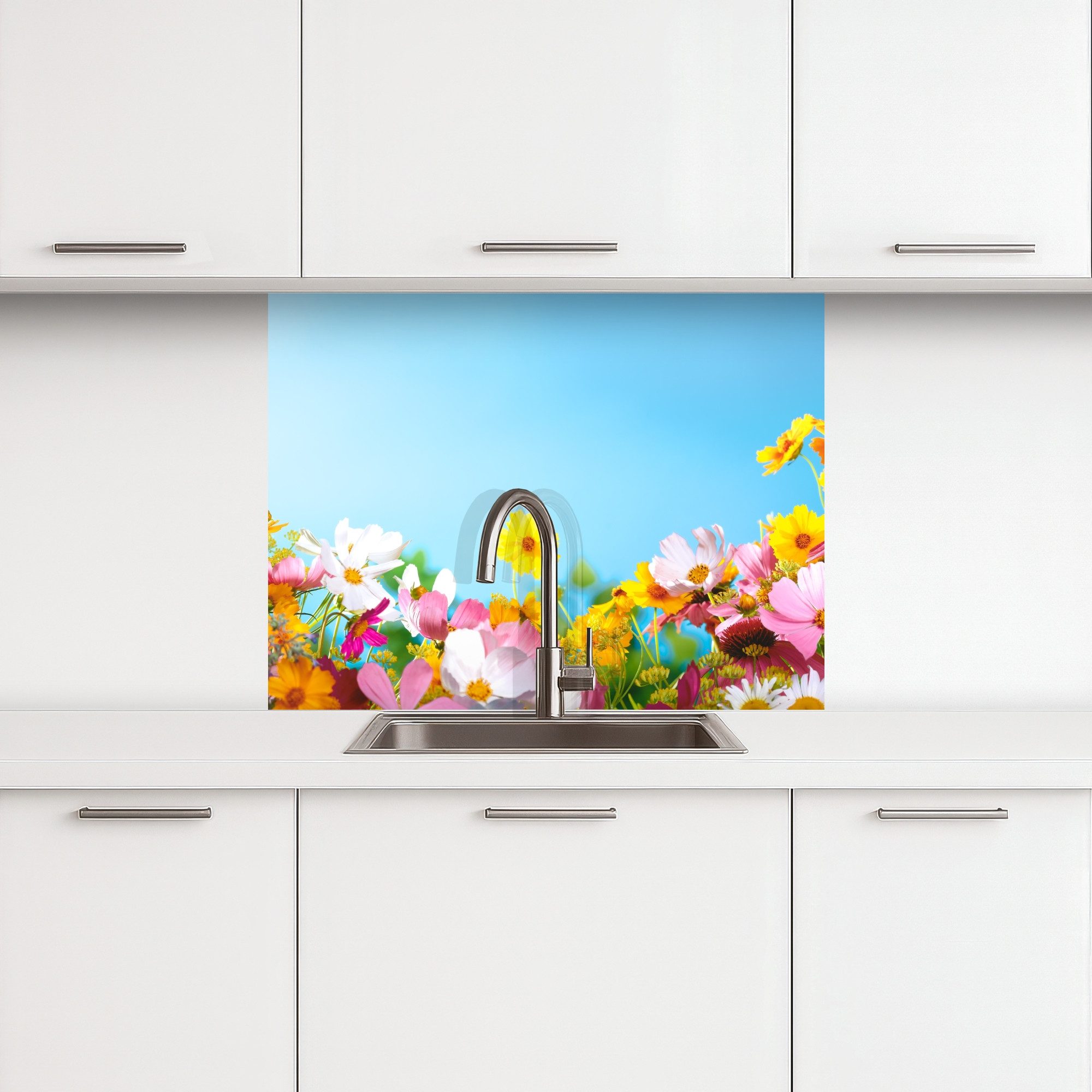 KitchenYeah Küchenrückwand selbstklebend Blumen - Bunt - Blau - Natur, (1-t günstig online kaufen