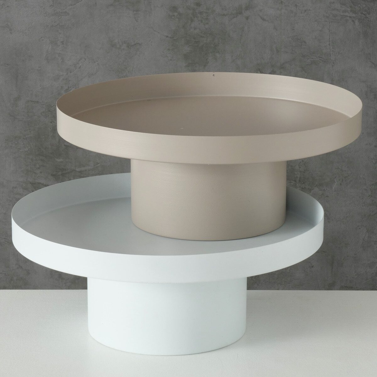 BOLTZE GRUPPE GmbH Etagere Metalltablett auf Füßen SAMONA, Ø 25 cm, Metall, (Etagere)