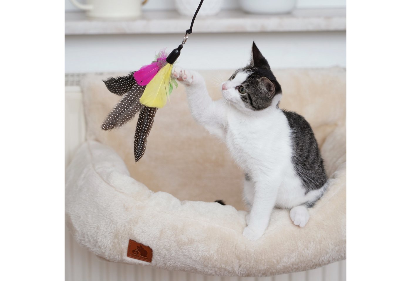 Thumbnail - SCHLITZOHR Katzenangel Katzenangel Arnold, Katzenspielzeug mit Federn & Bändern, stabil, Spielangel, Federstab